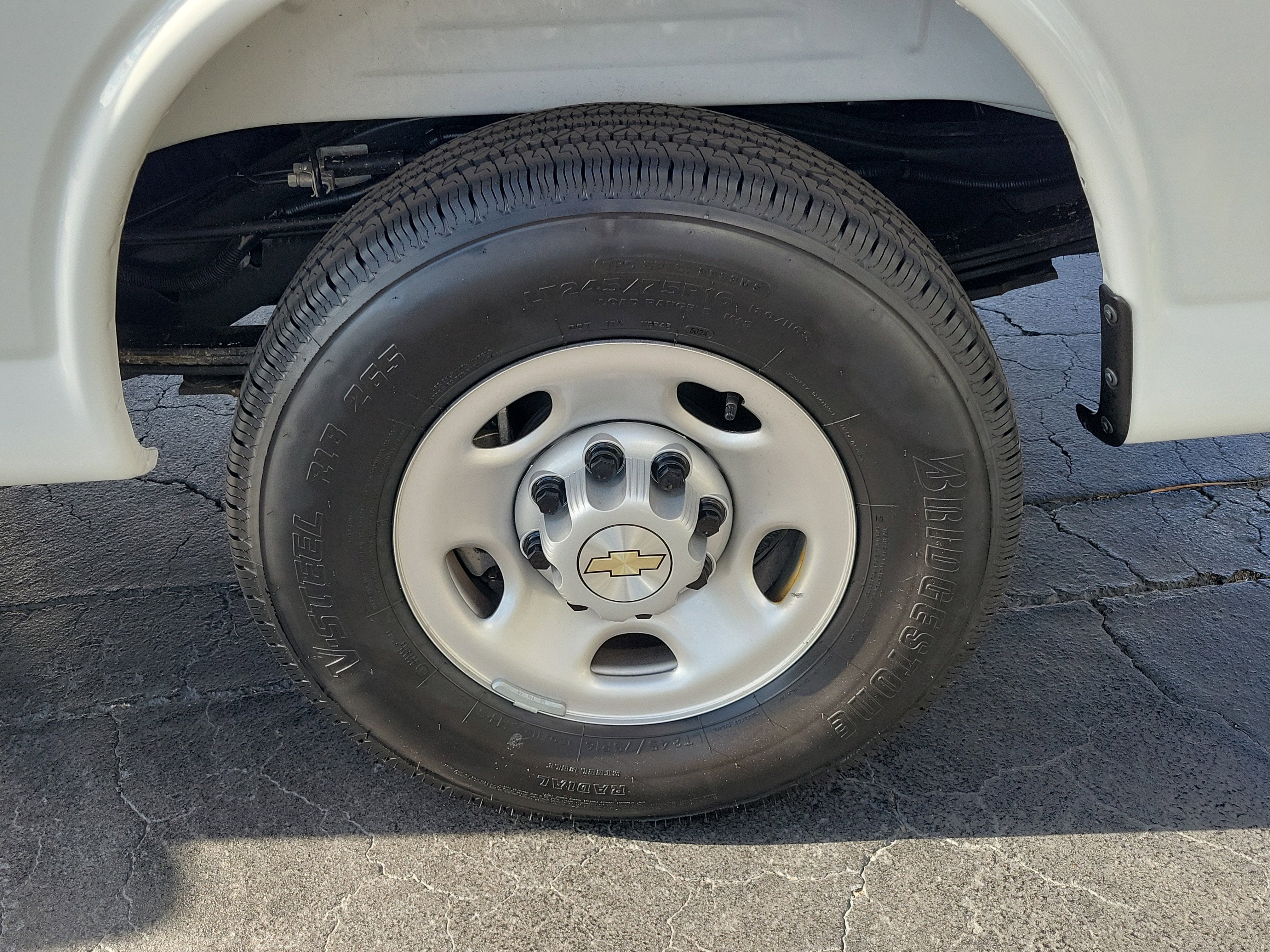 2025 Chevrolet Express Cargo 2500 WT