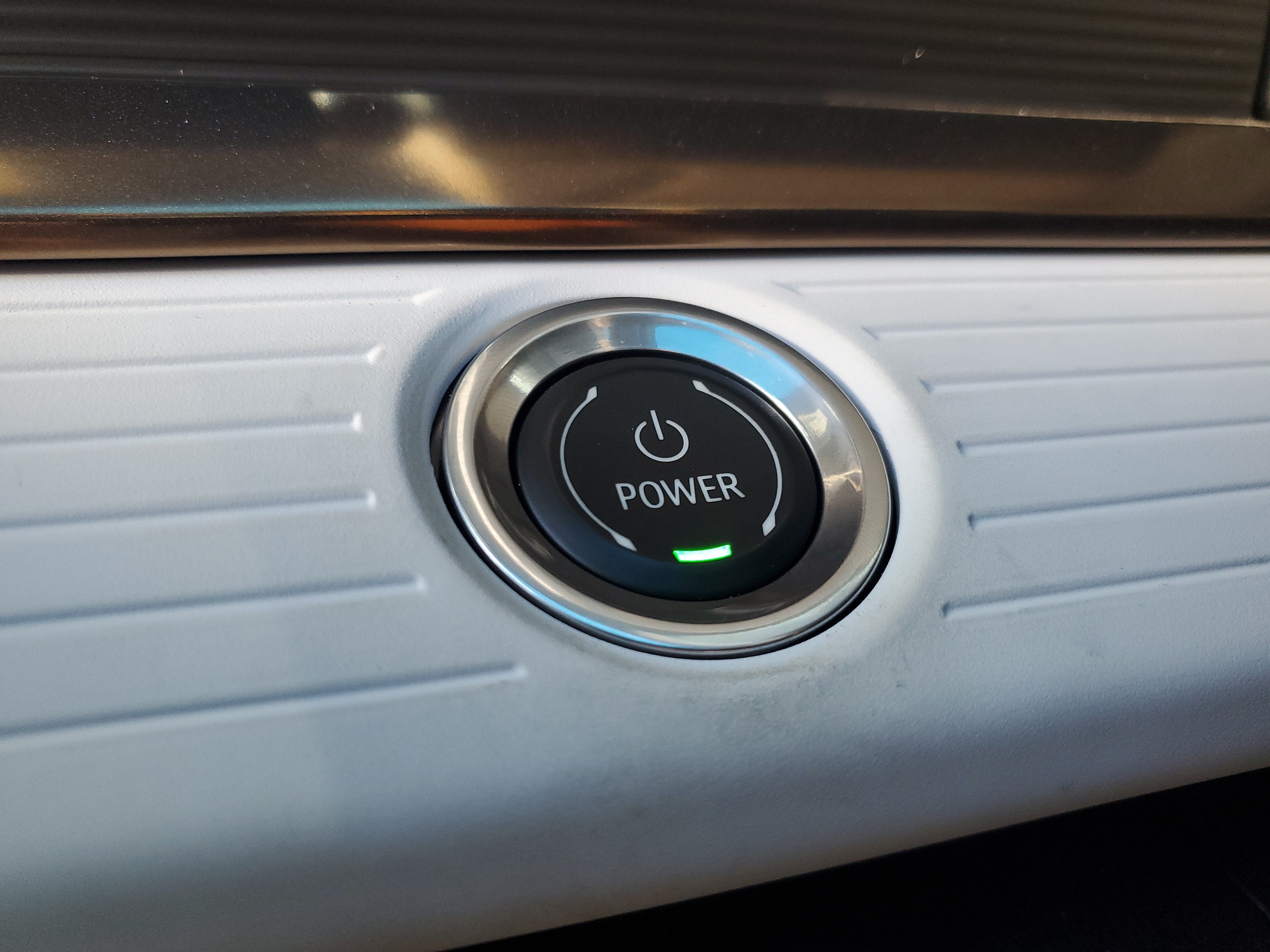 2024 GMC HUMMER EV SUV 2X