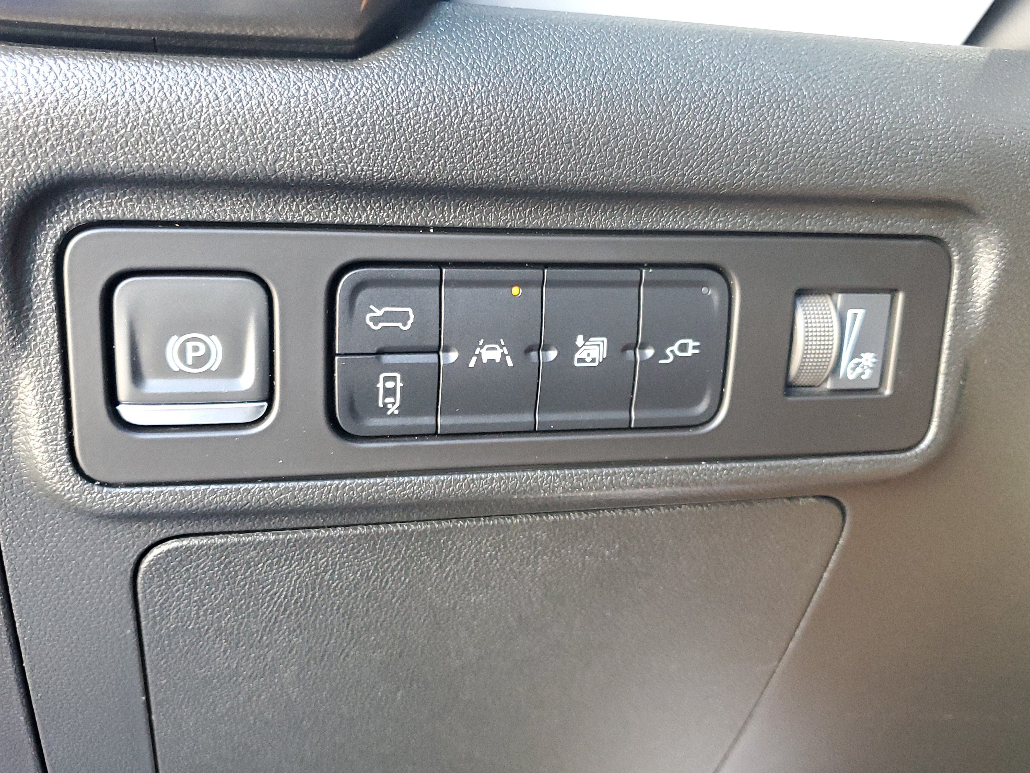 2024 GMC HUMMER EV SUV 2X