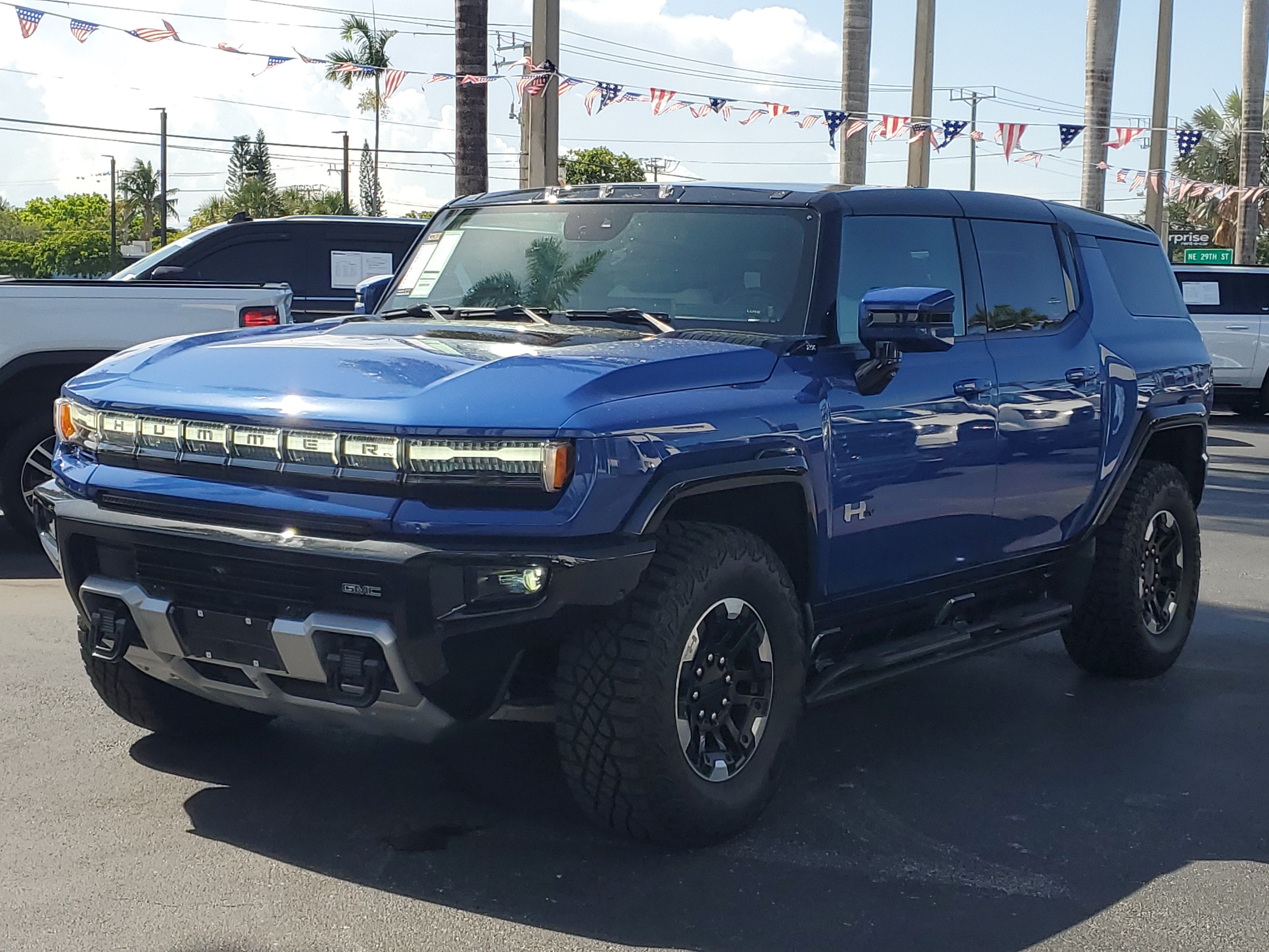 2024 GMC HUMMER EV SUV 2X