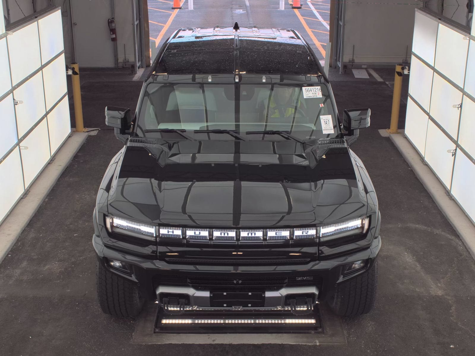 2024 GMC HUMMER EV SUV 2X