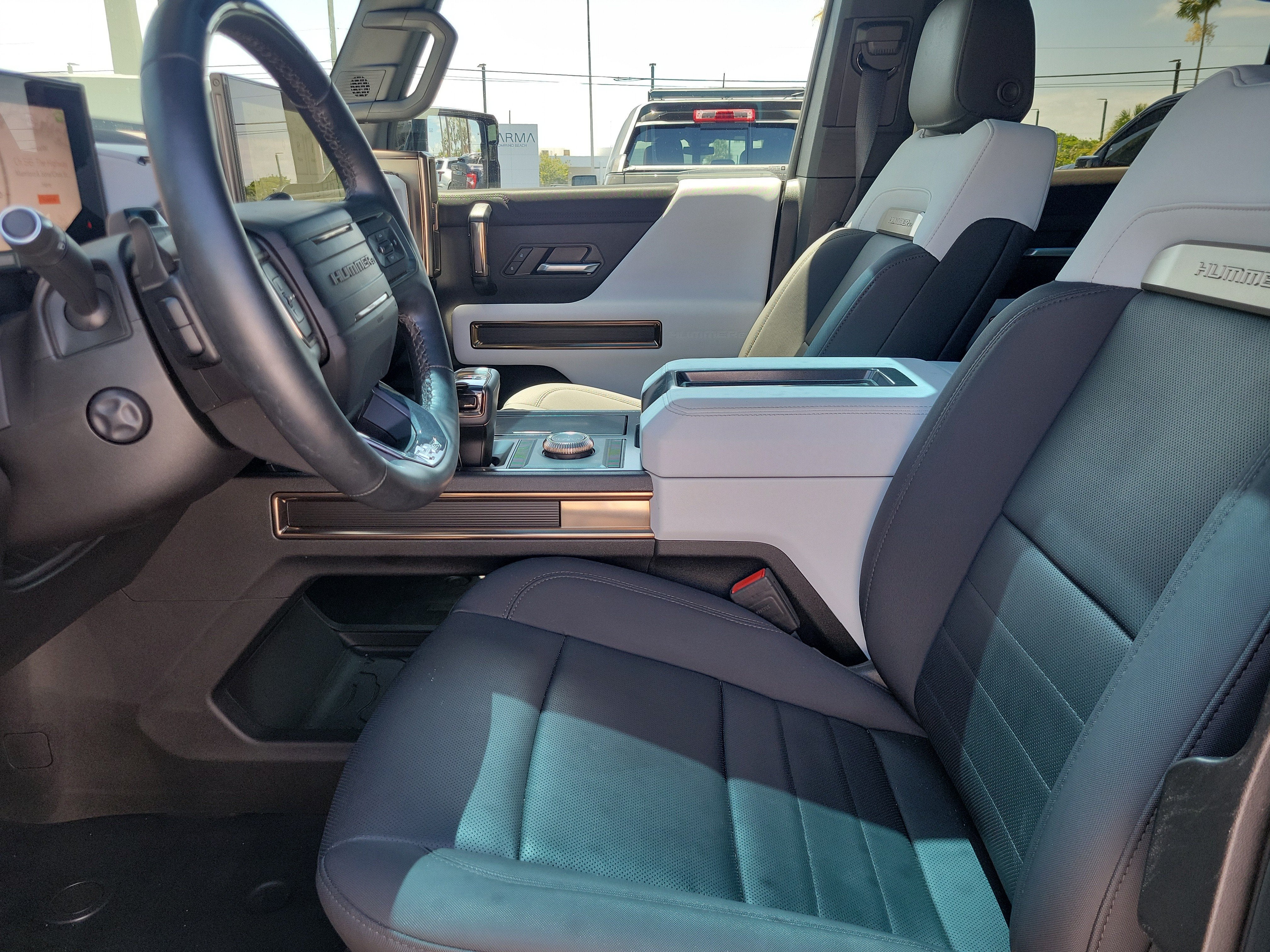 2024 GMC HUMMER EV SUV 2X