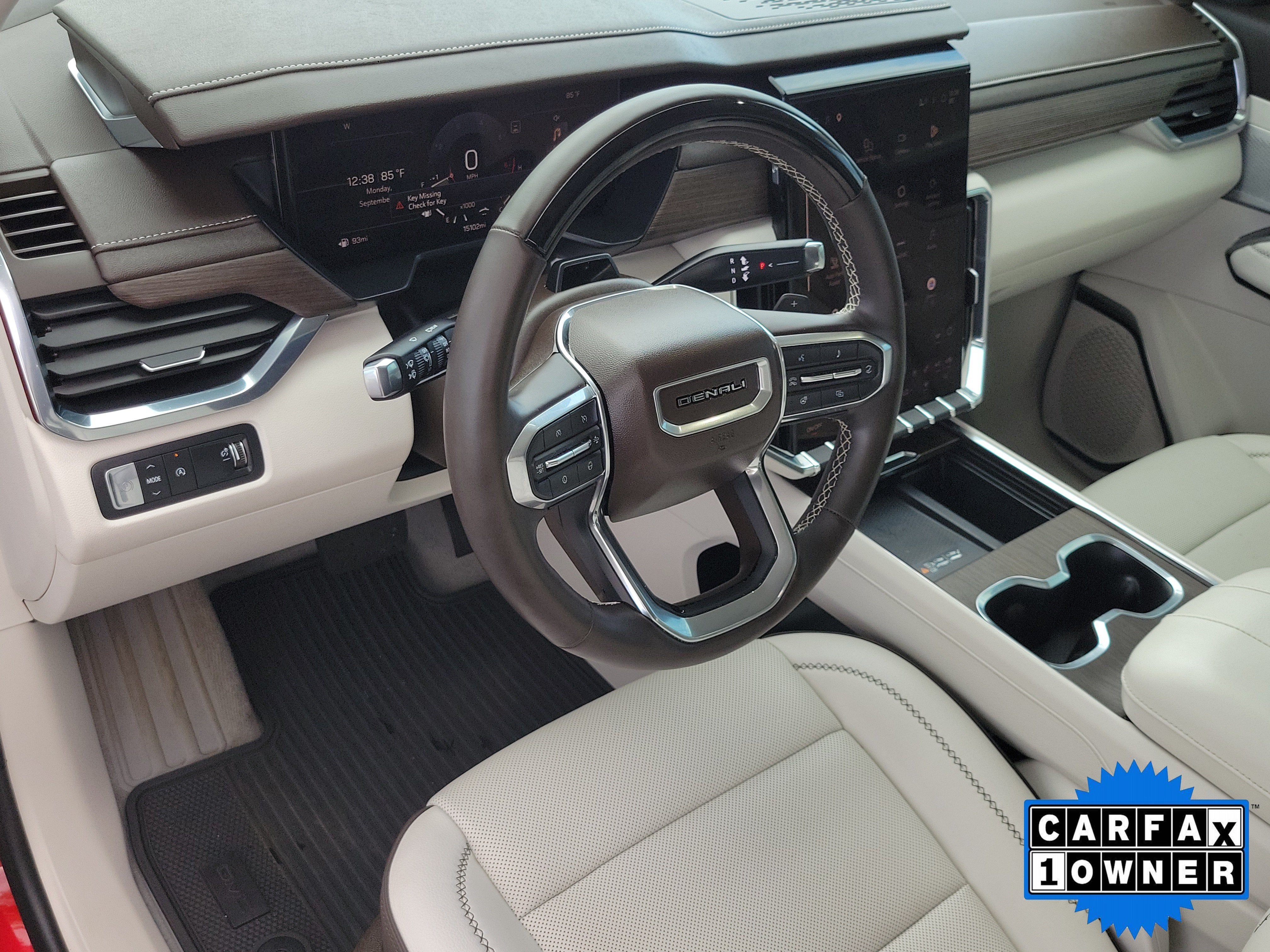 2024 GMC Acadia Denali