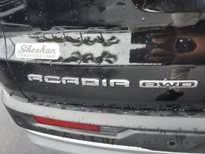 2025 GMC Acadia Elevation