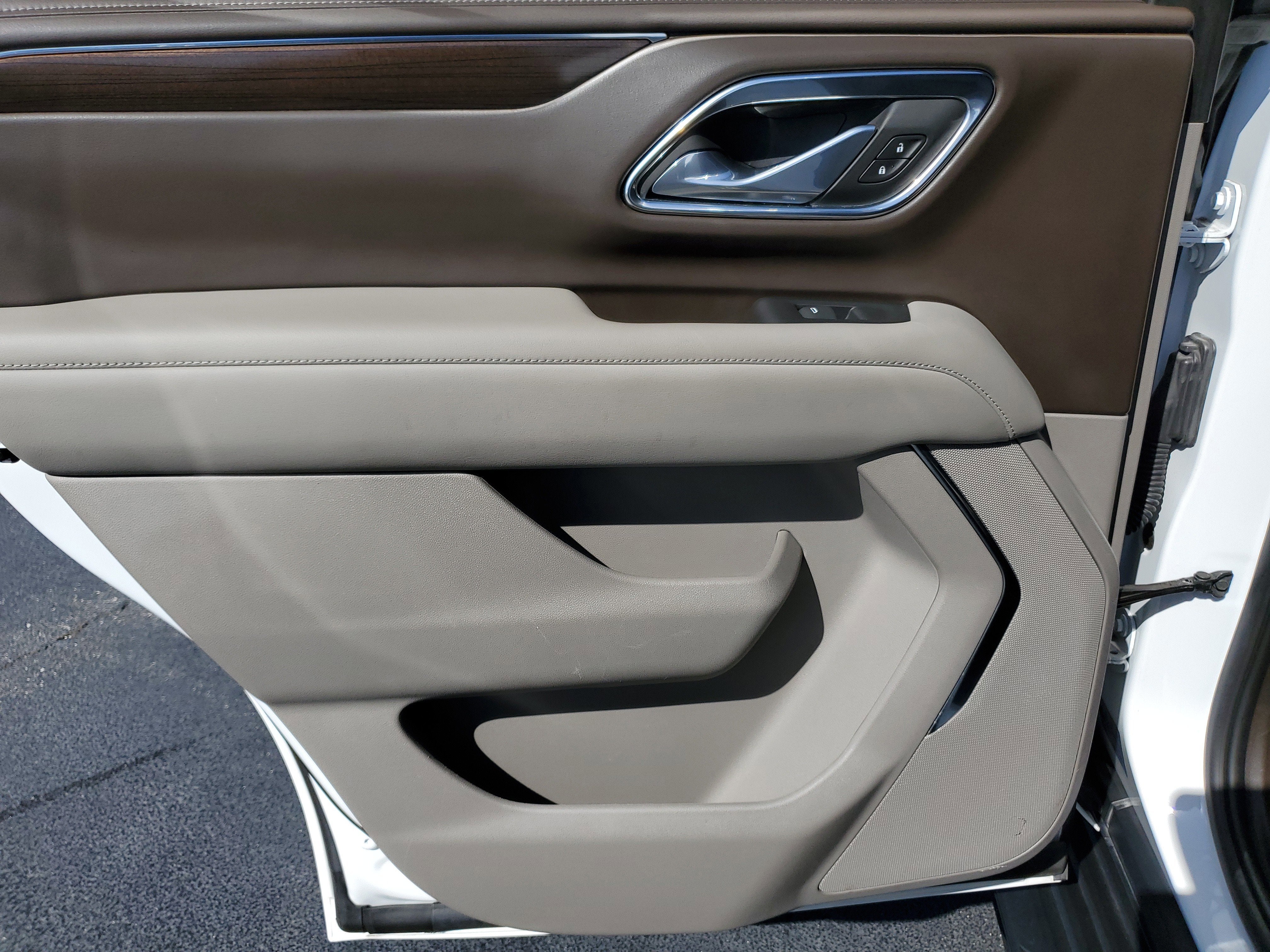 2023 GMC Yukon SLE