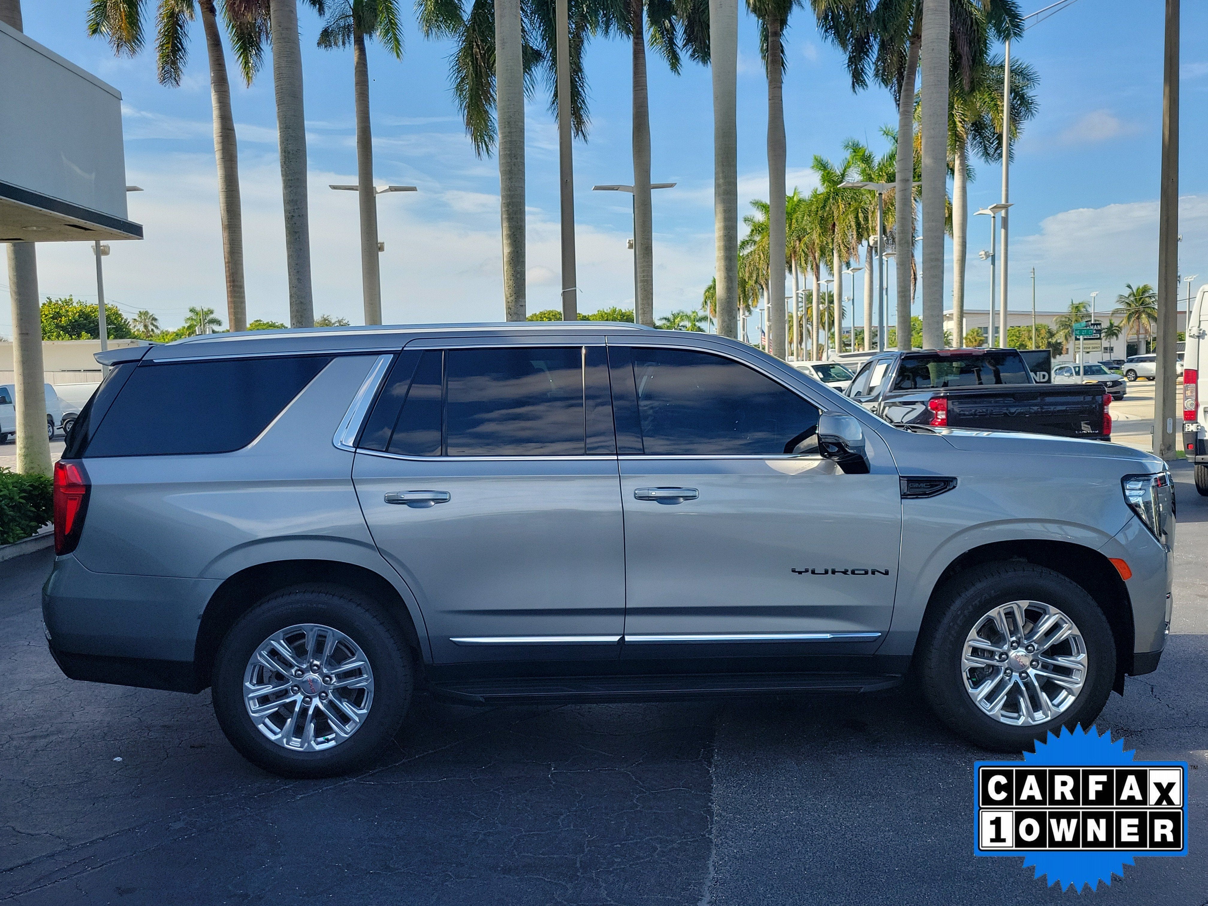 2023 GMC Yukon SLT