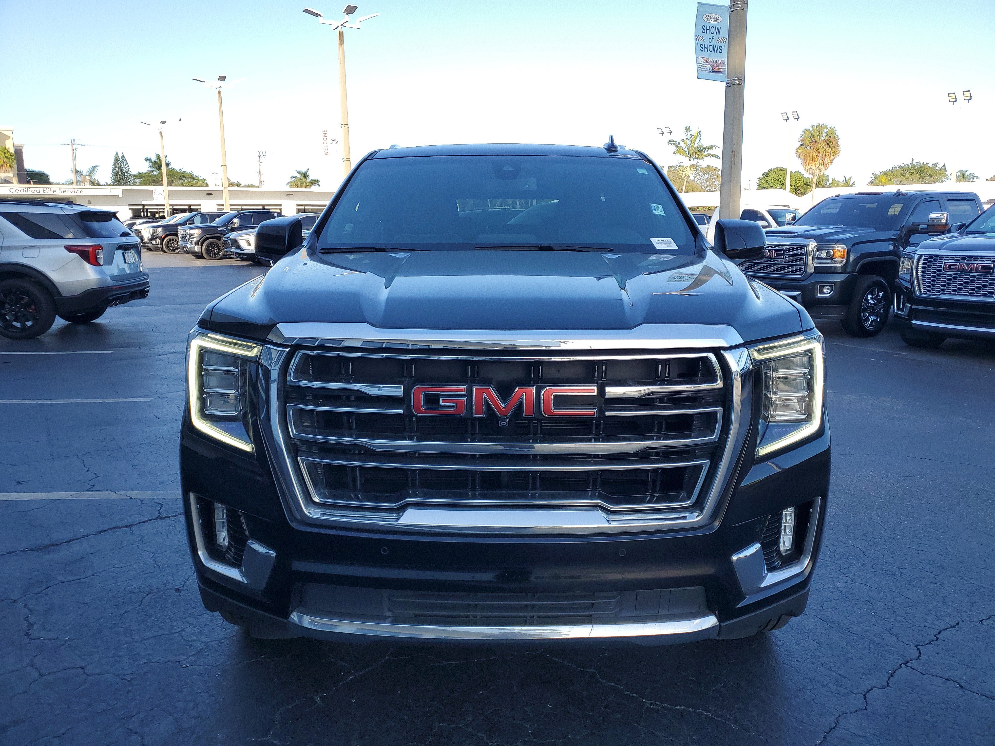 2022 GMC Yukon SLT
