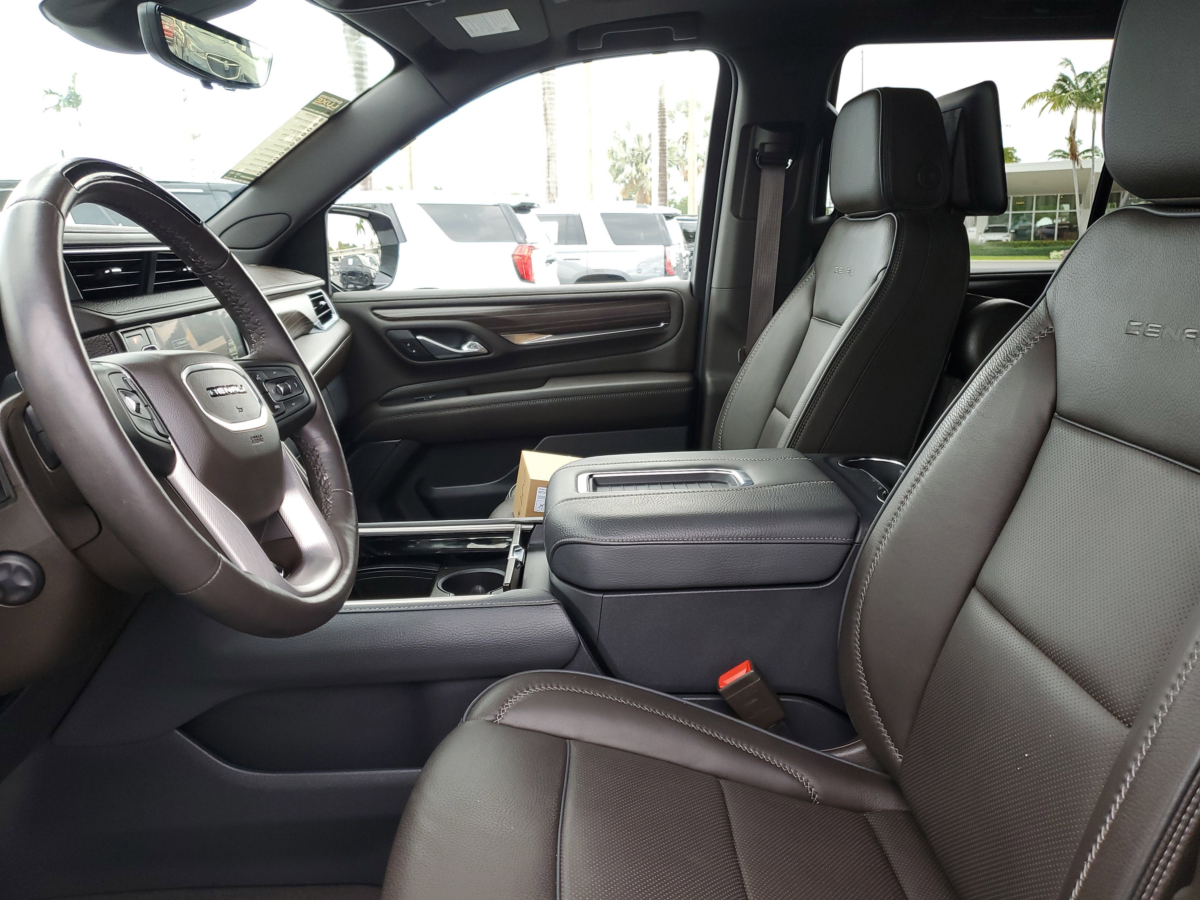 2024 GMC Yukon Denali