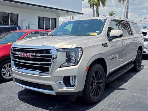 2023 GMC Yukon XL SLT