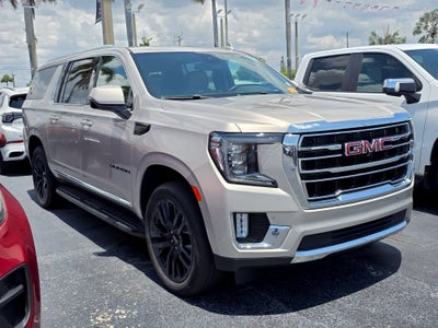 2023 GMC Yukon XL SLT