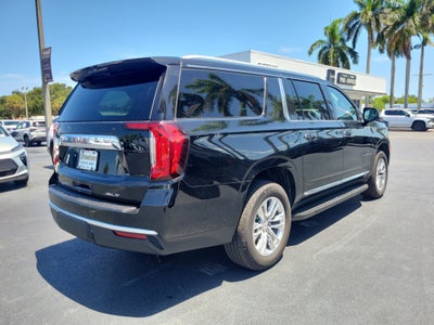 2023 GMC Yukon XL SLT