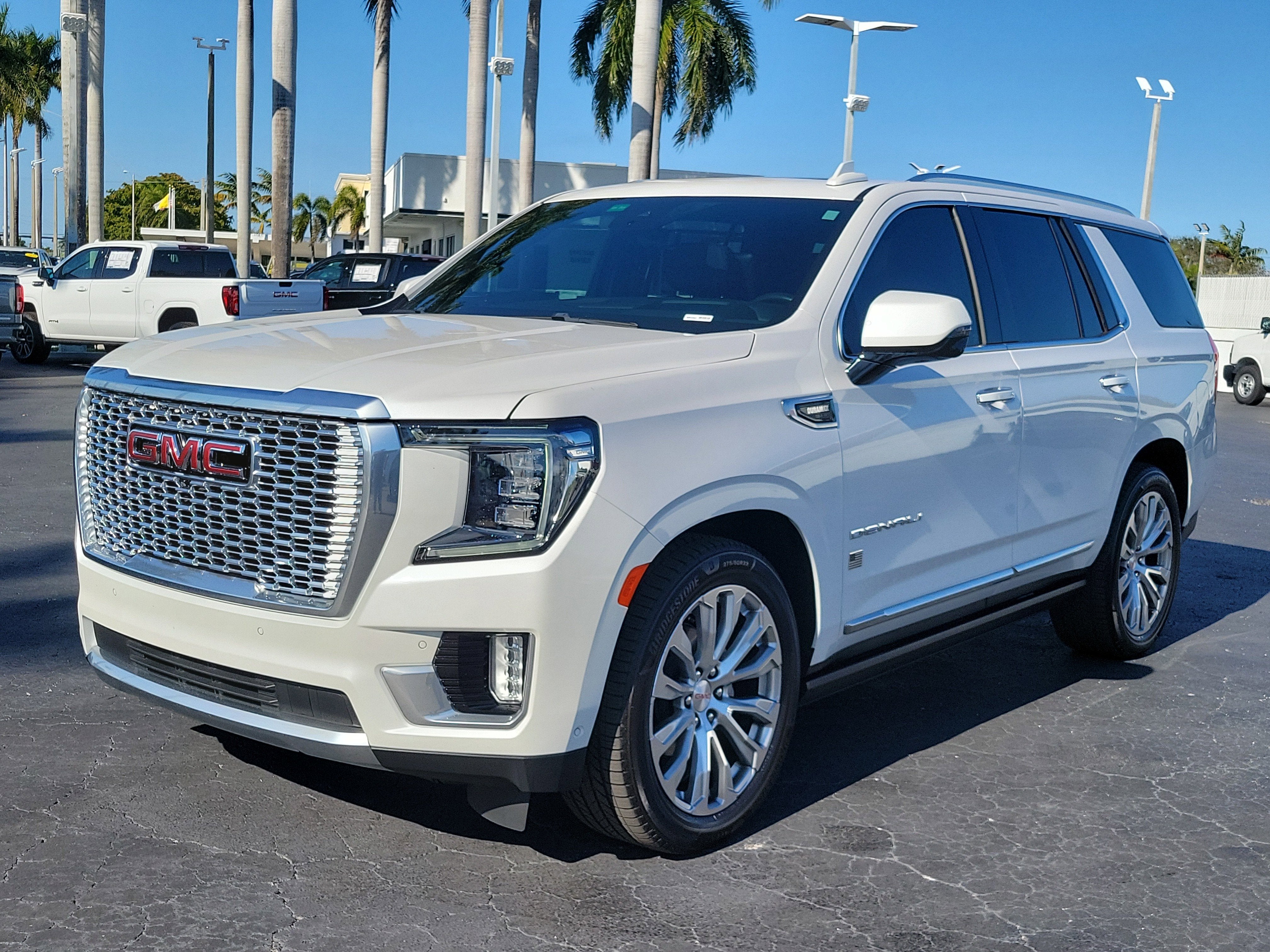 2023 GMC Yukon Denali