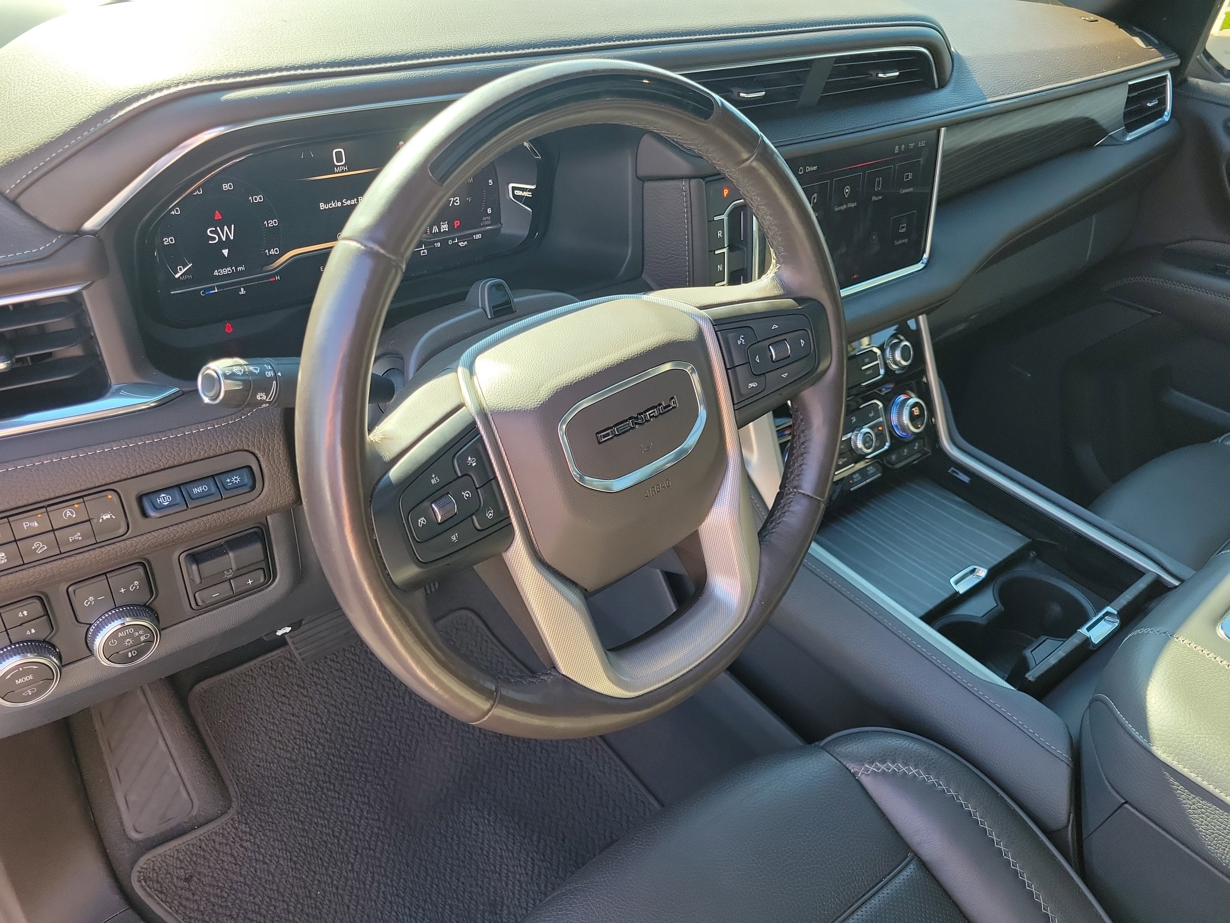 2023 GMC Yukon Denali