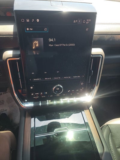 2025 GMC Yukon Denali