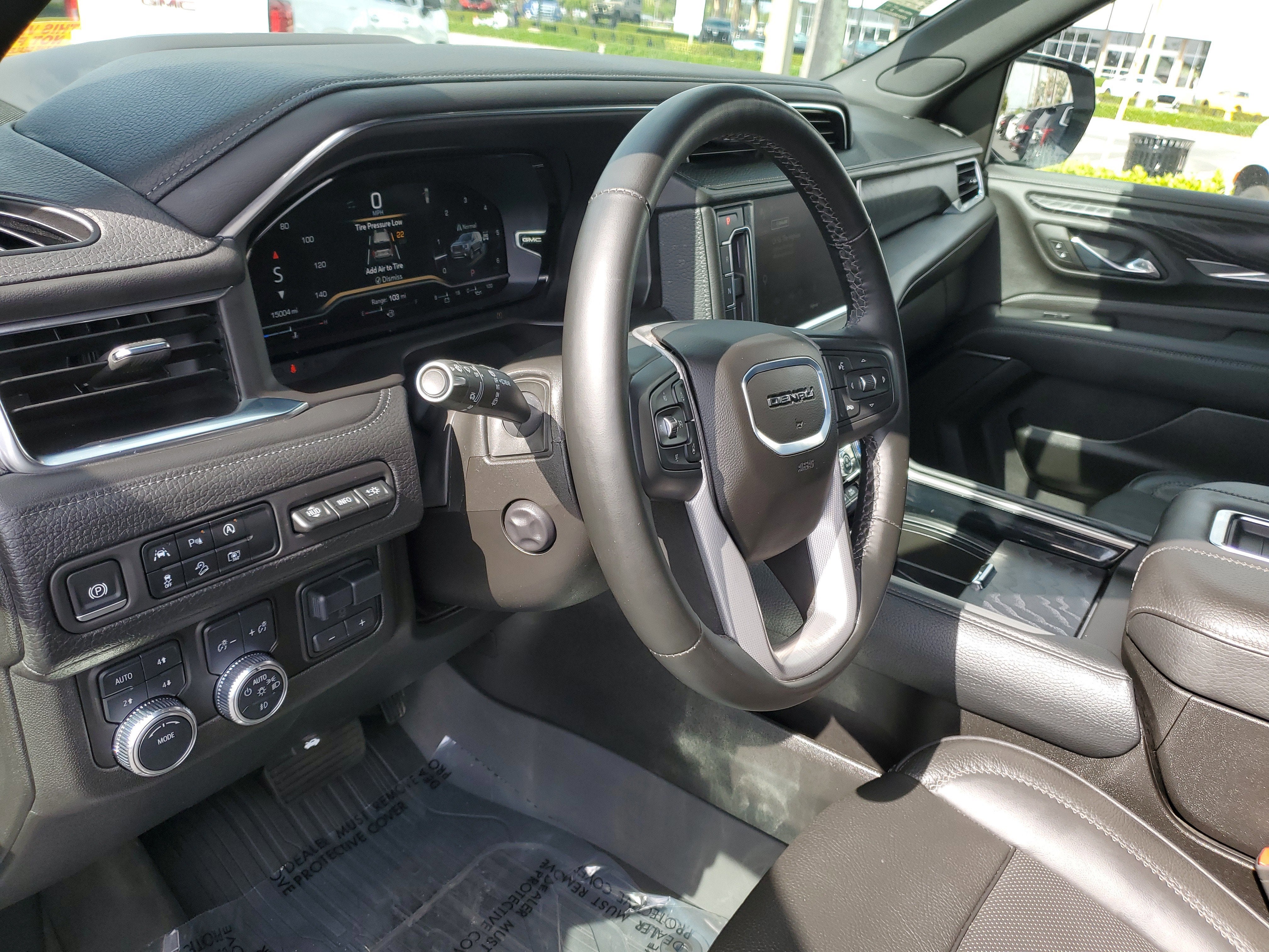 2024 GMC Yukon XL Denali