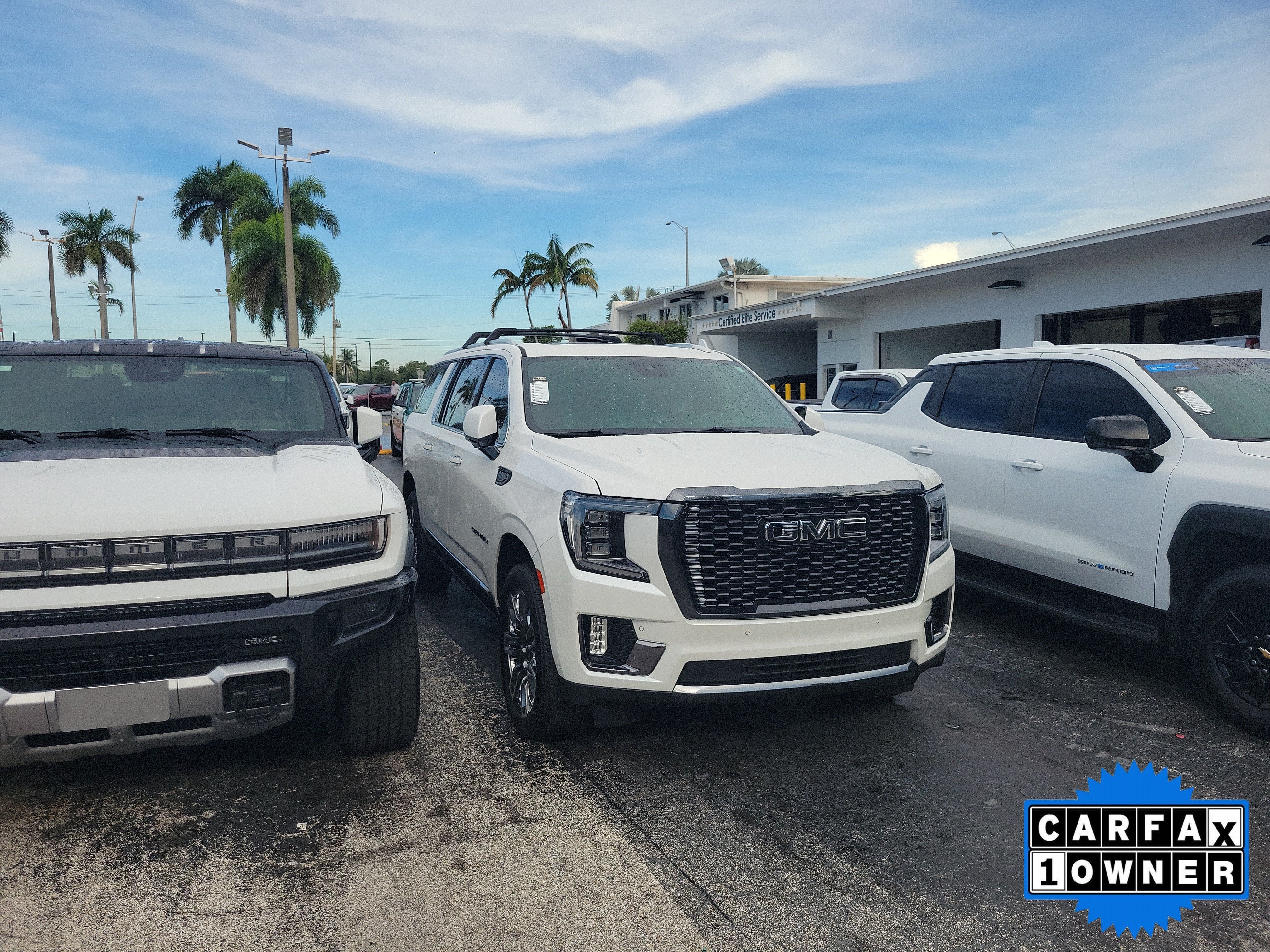 2023 GMC Yukon XL Denali Ultimate