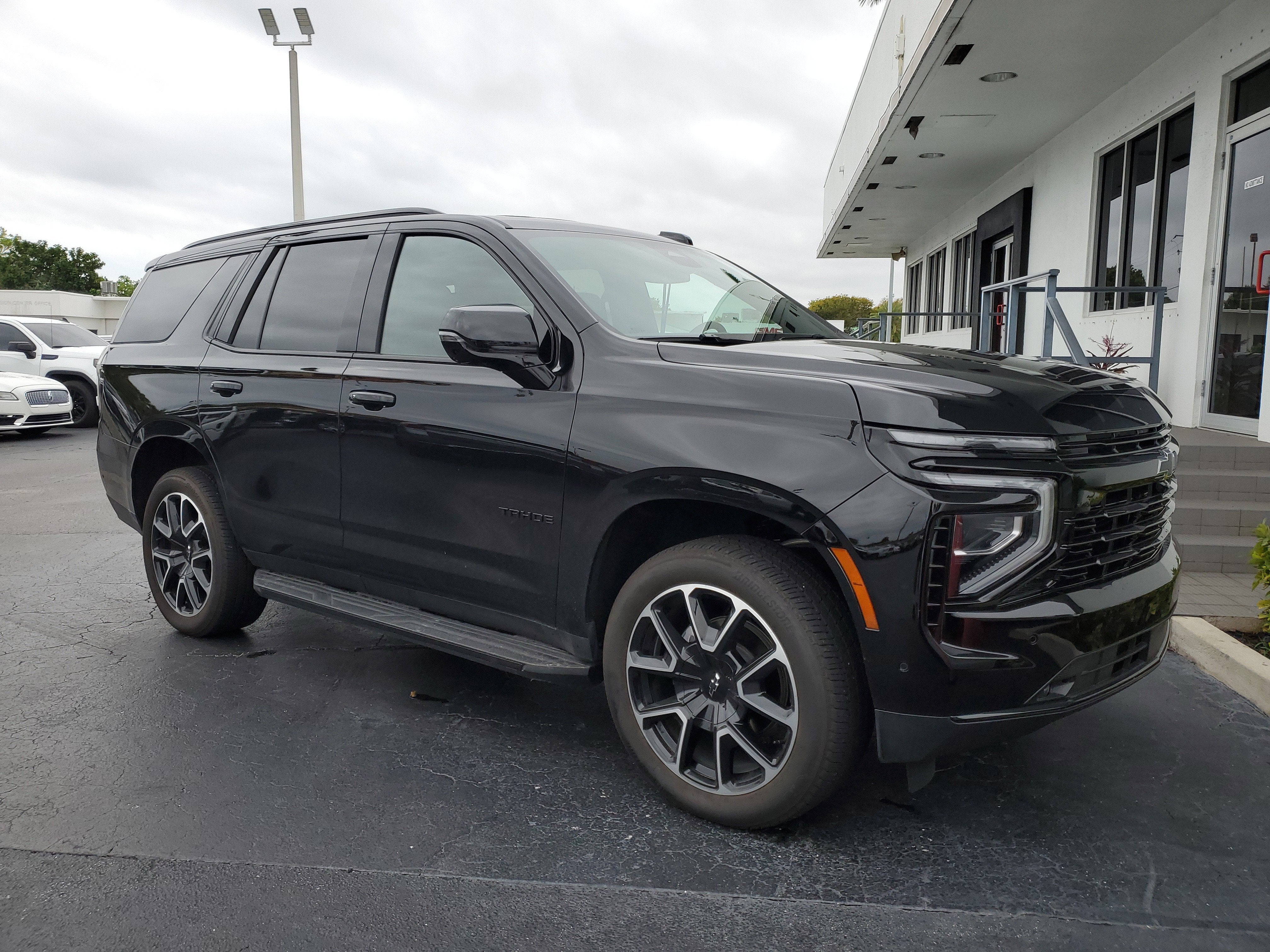2025 Chevrolet Tahoe RST