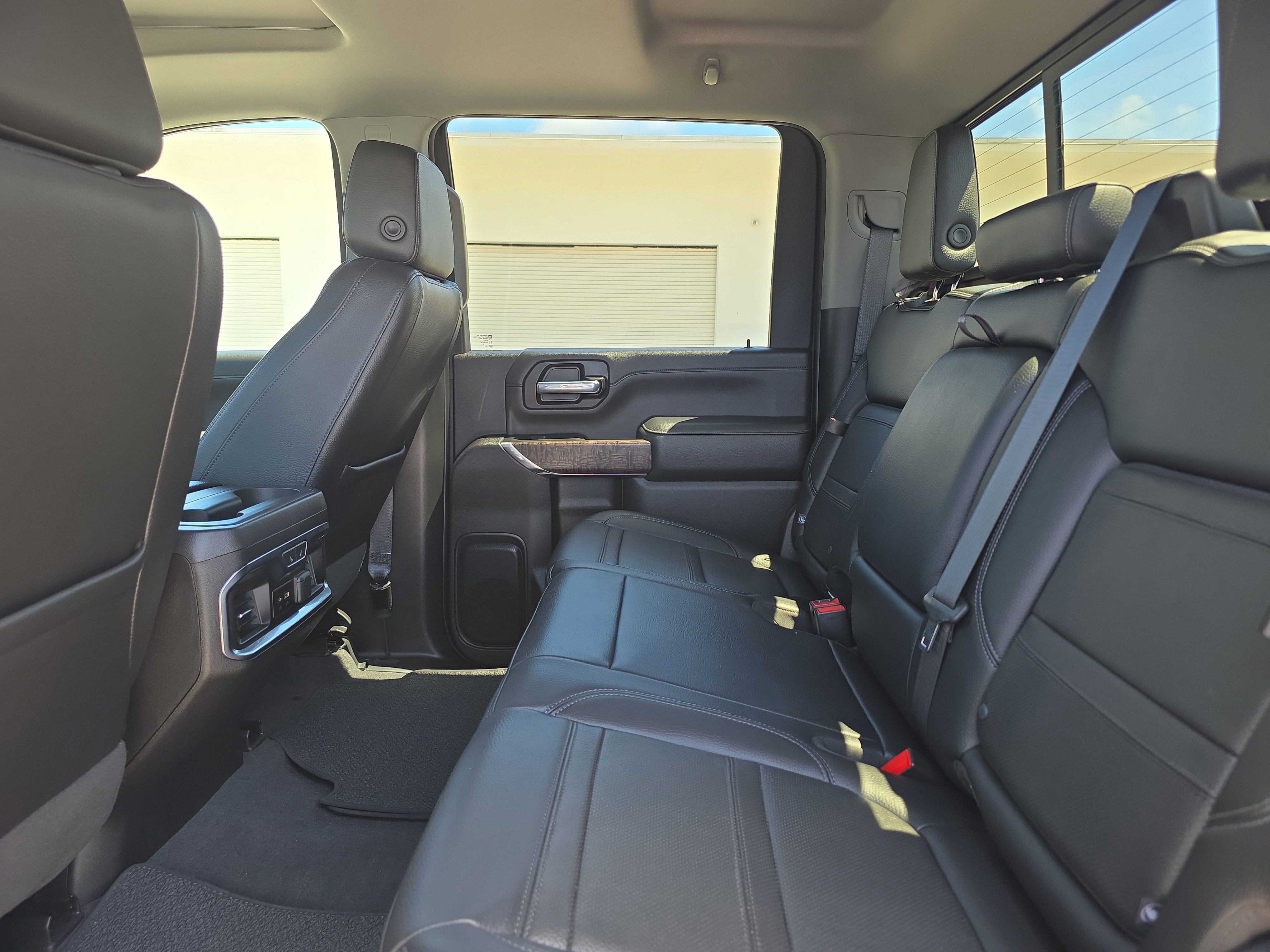 2023 GMC Sierra 2500 HD Denali
