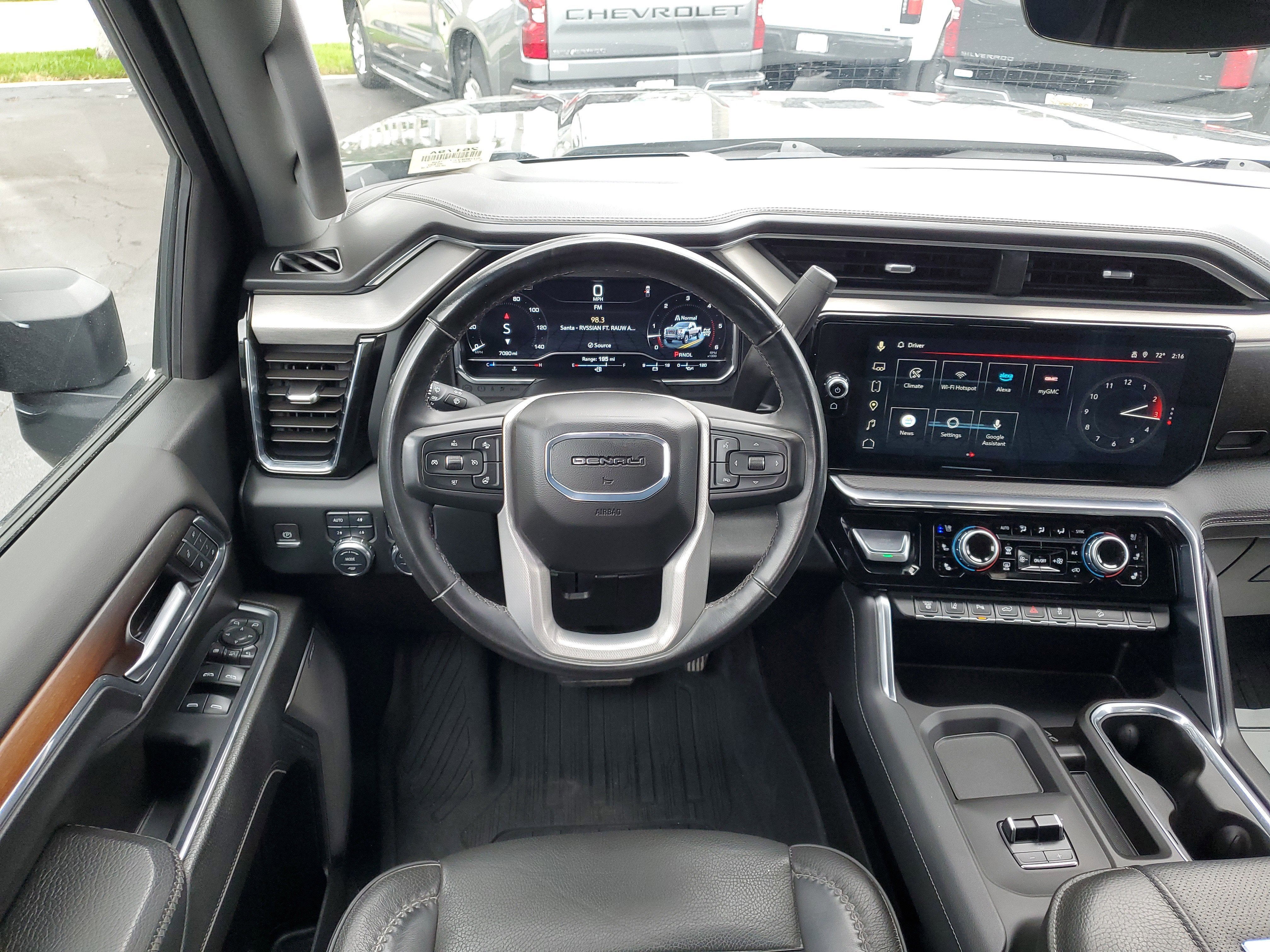 2024 GMC Sierra 2500 HD Denali