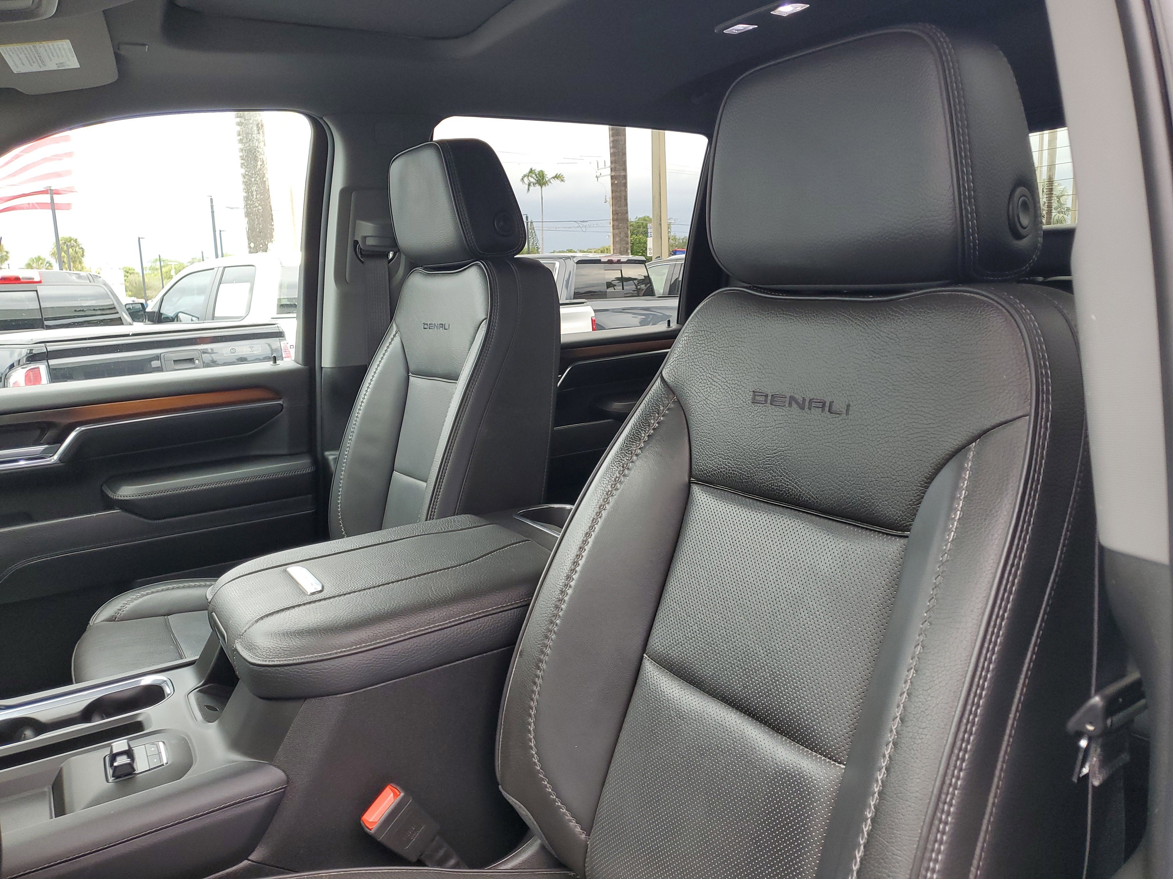 2024 GMC Sierra 2500 HD Denali