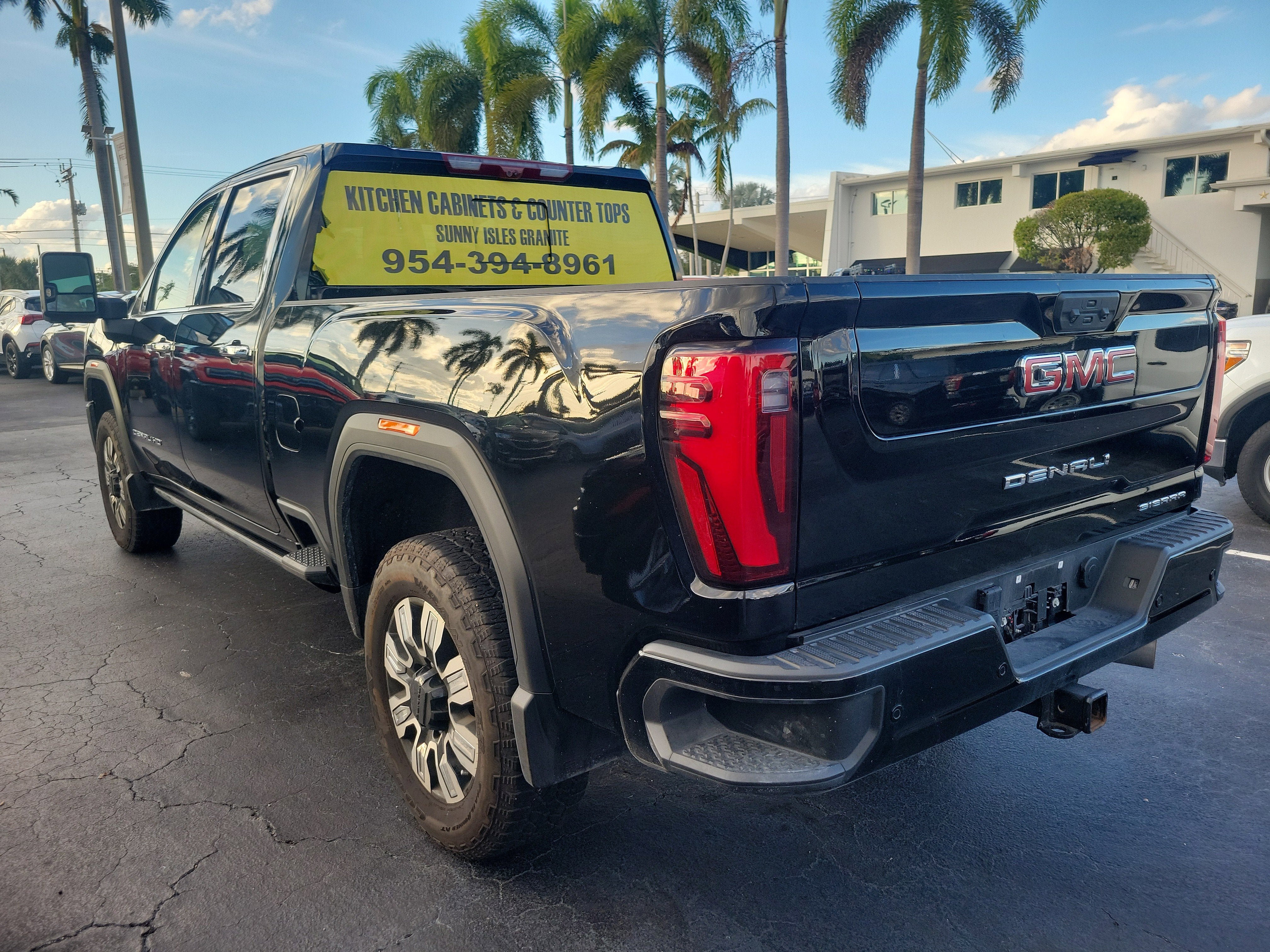 2024 GMC Sierra 2500 HD Denali