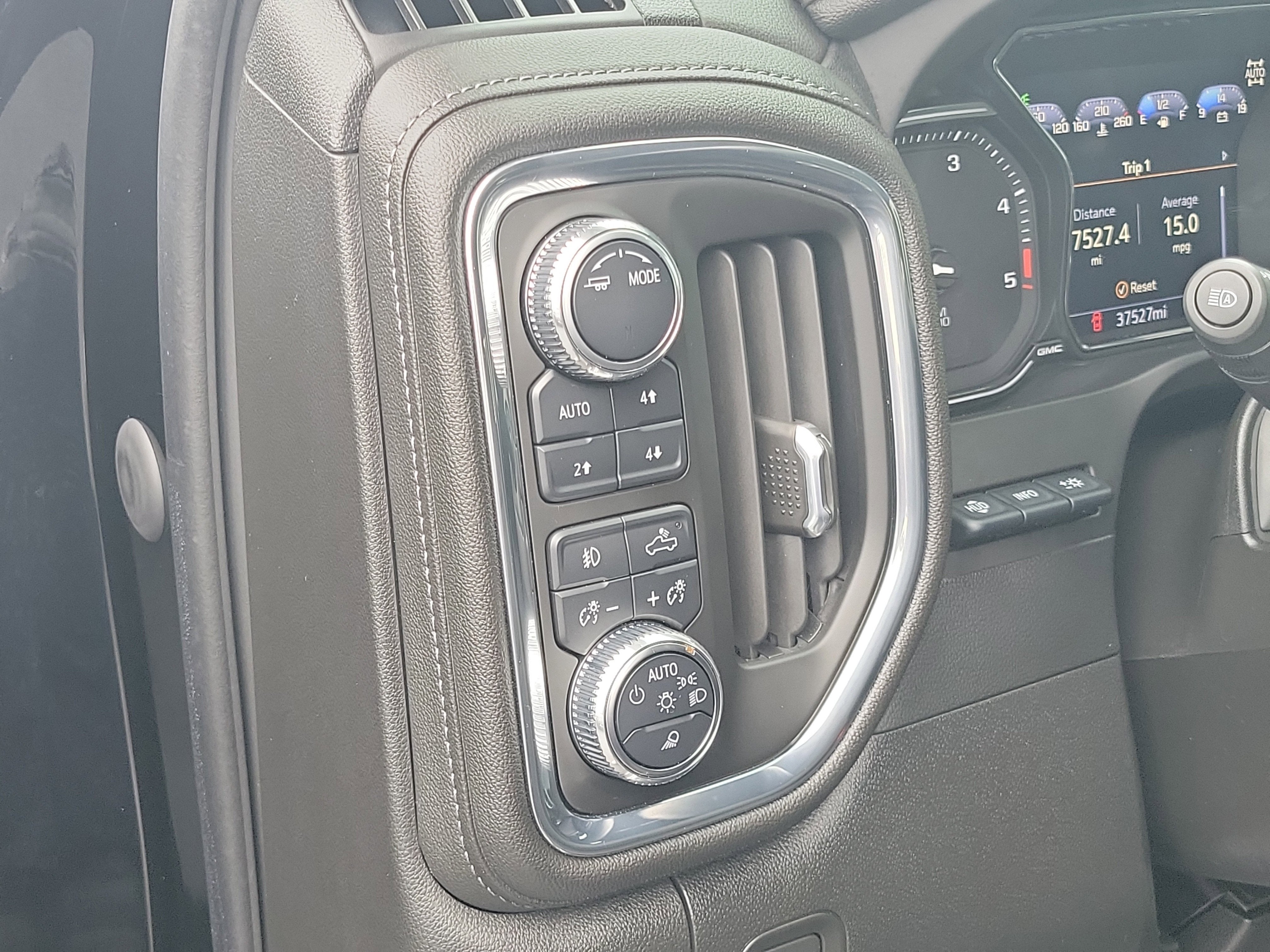 2023 GMC Sierra 2500 HD Denali