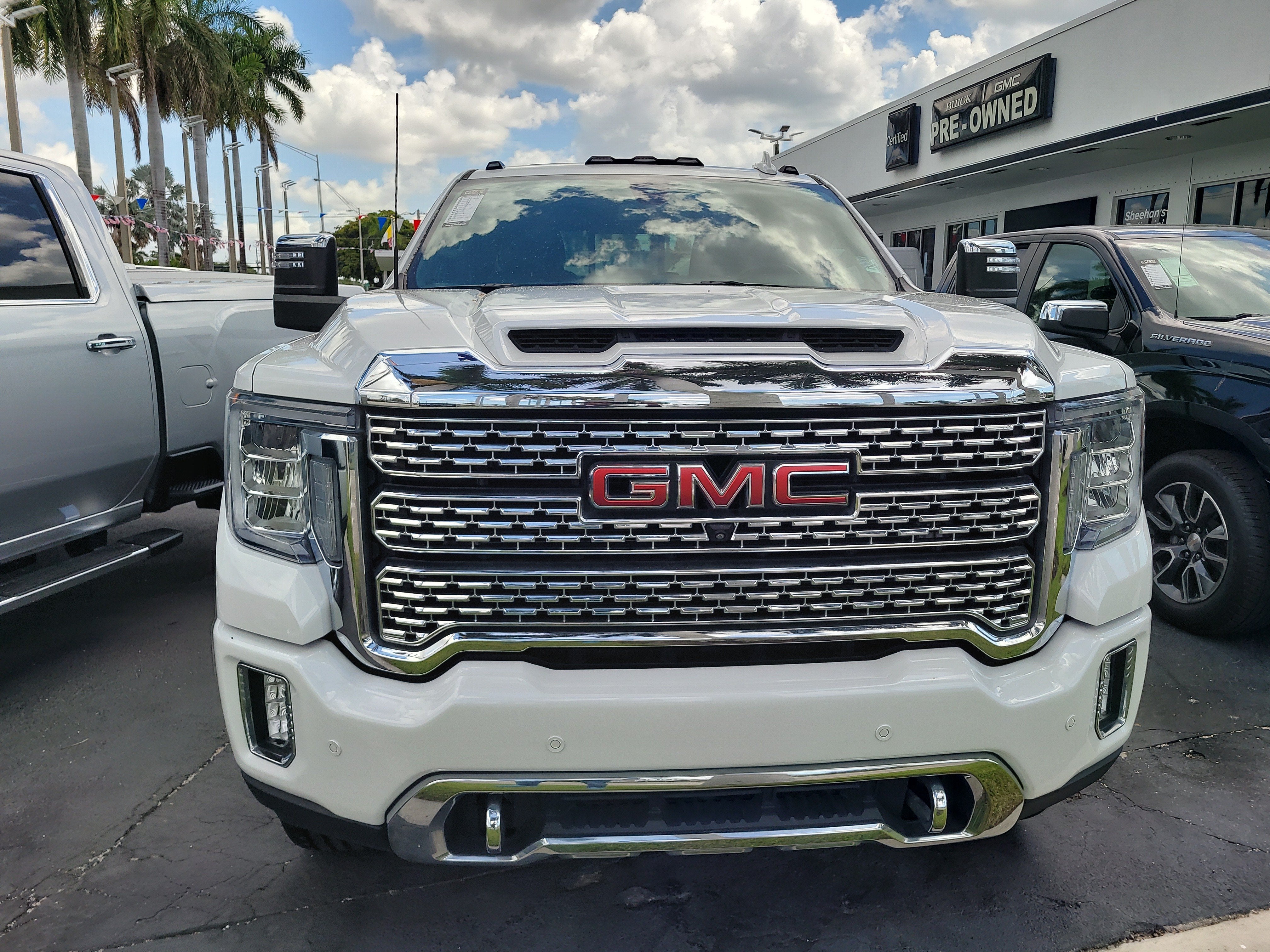 2023 GMC Sierra 2500 HD Denali
