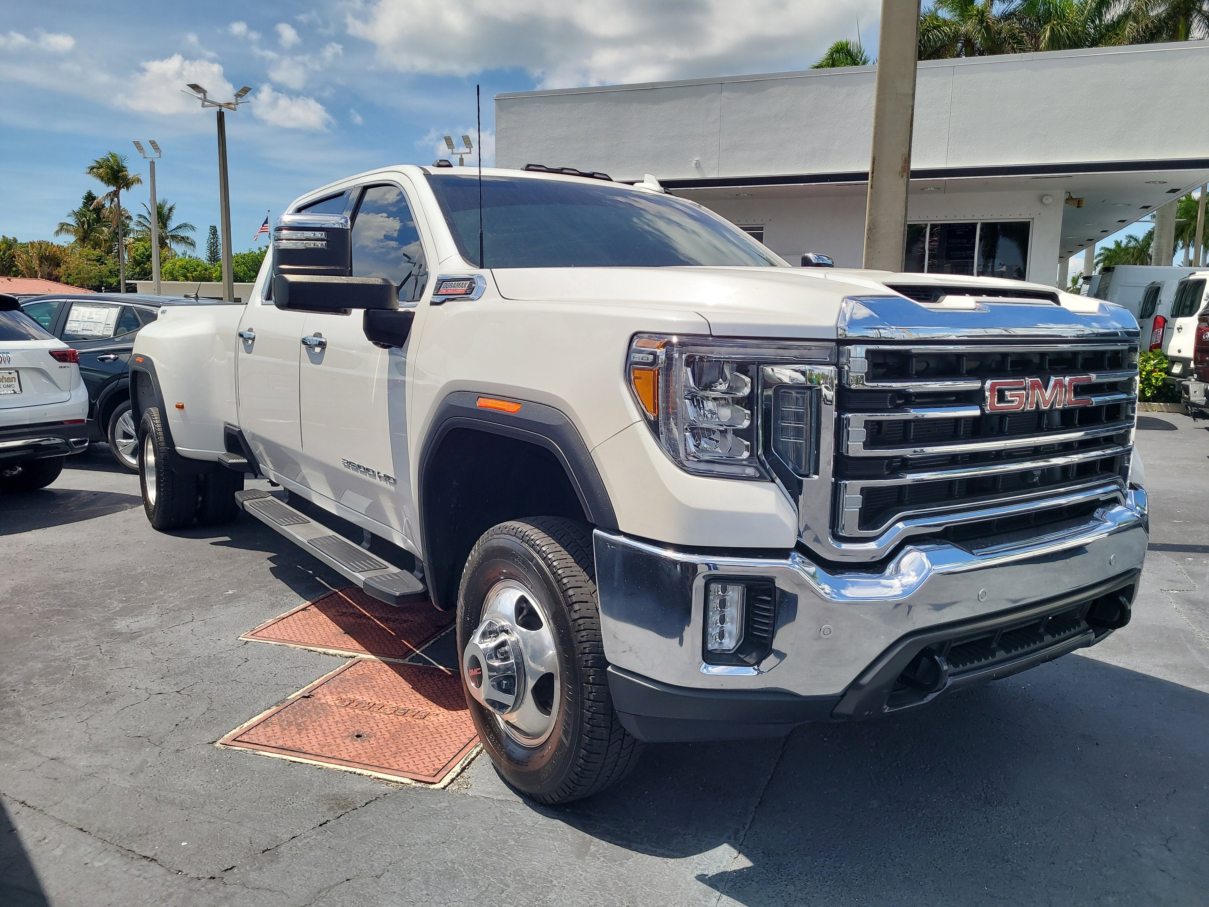 2023 GMC Sierra 3500 HD SLT DRW
