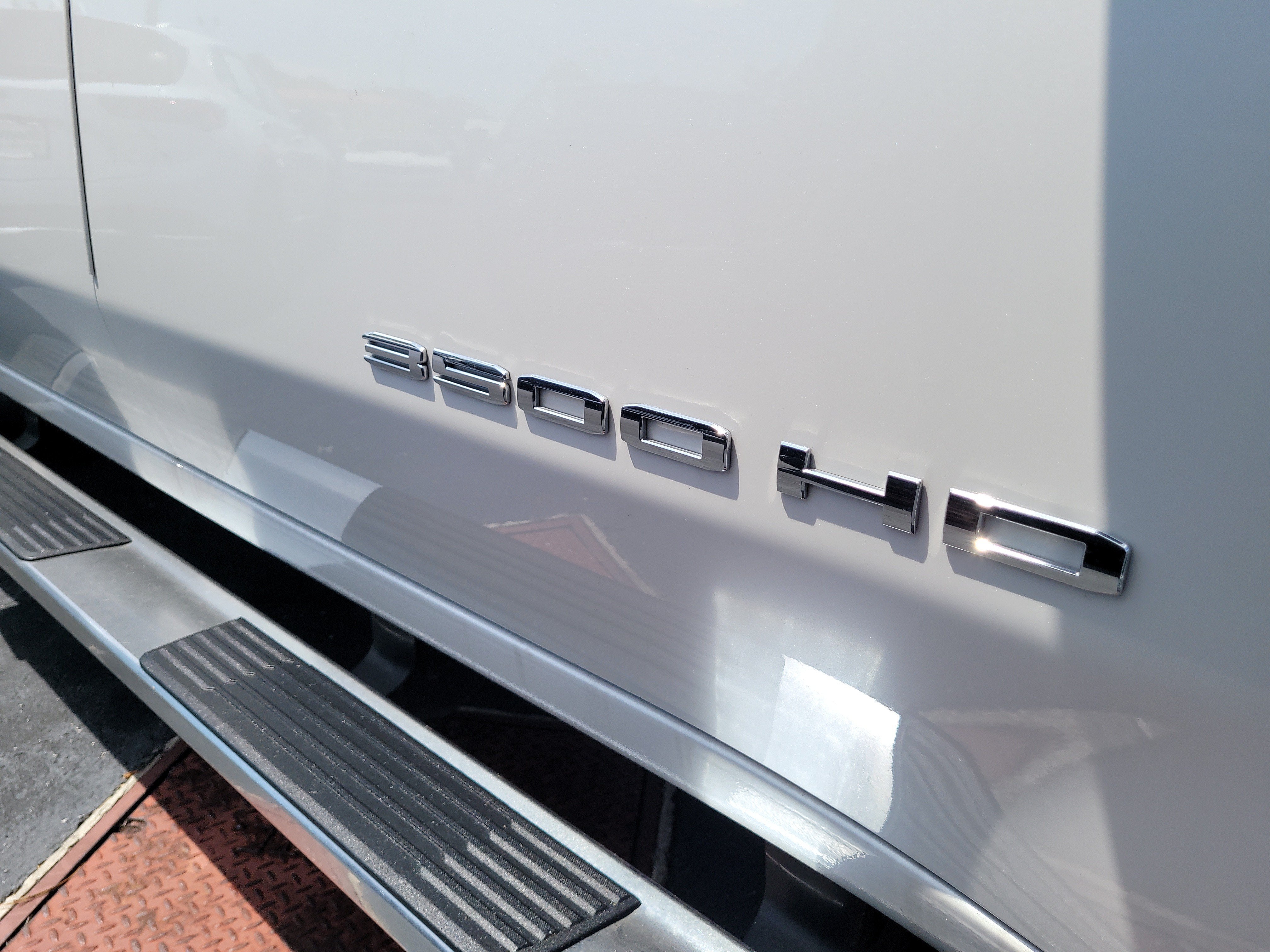 2023 GMC Sierra 3500 HD SLT DRW