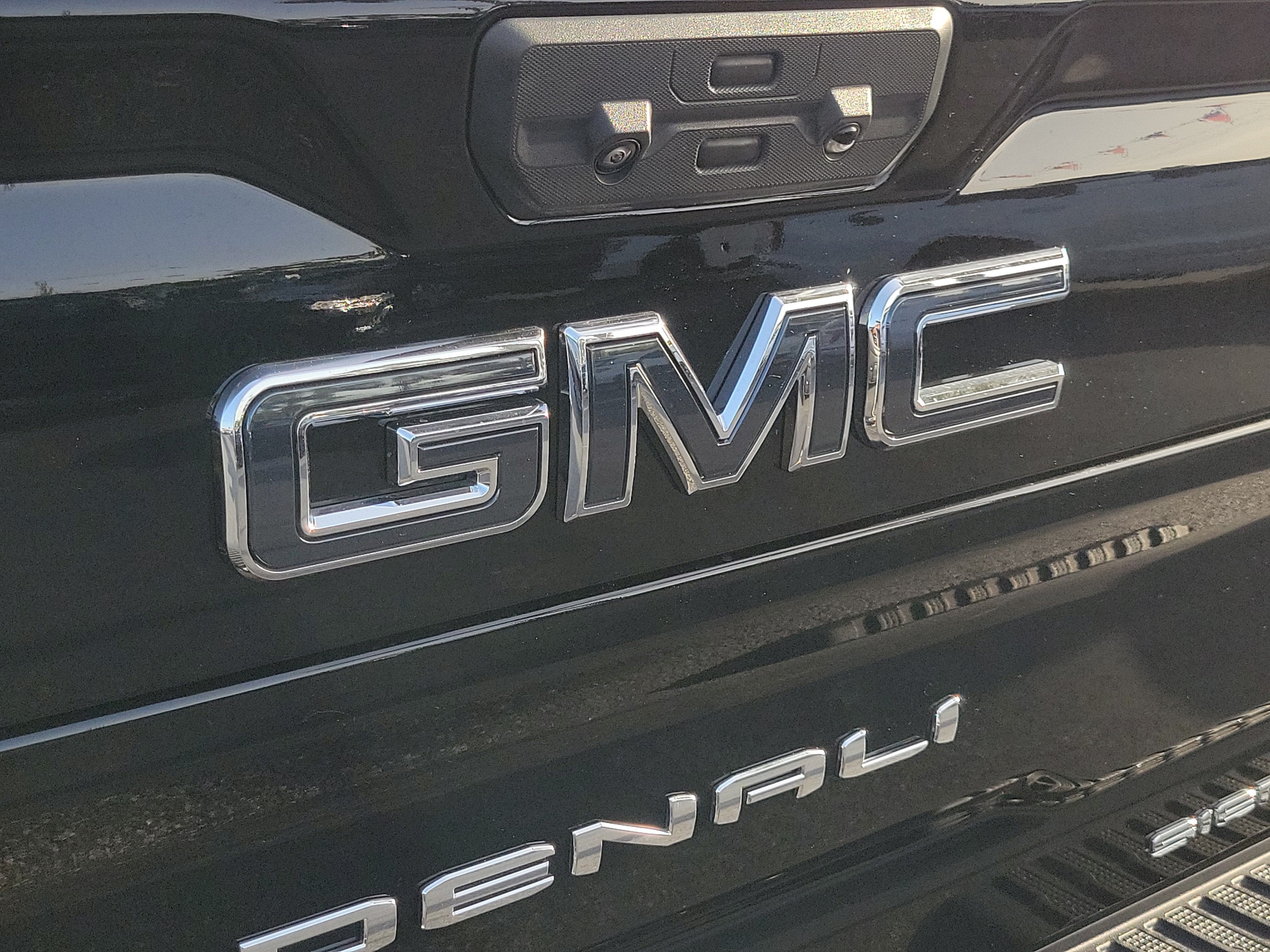 2025 GMC Sierra 3500 HD Denali Ultimate DRW