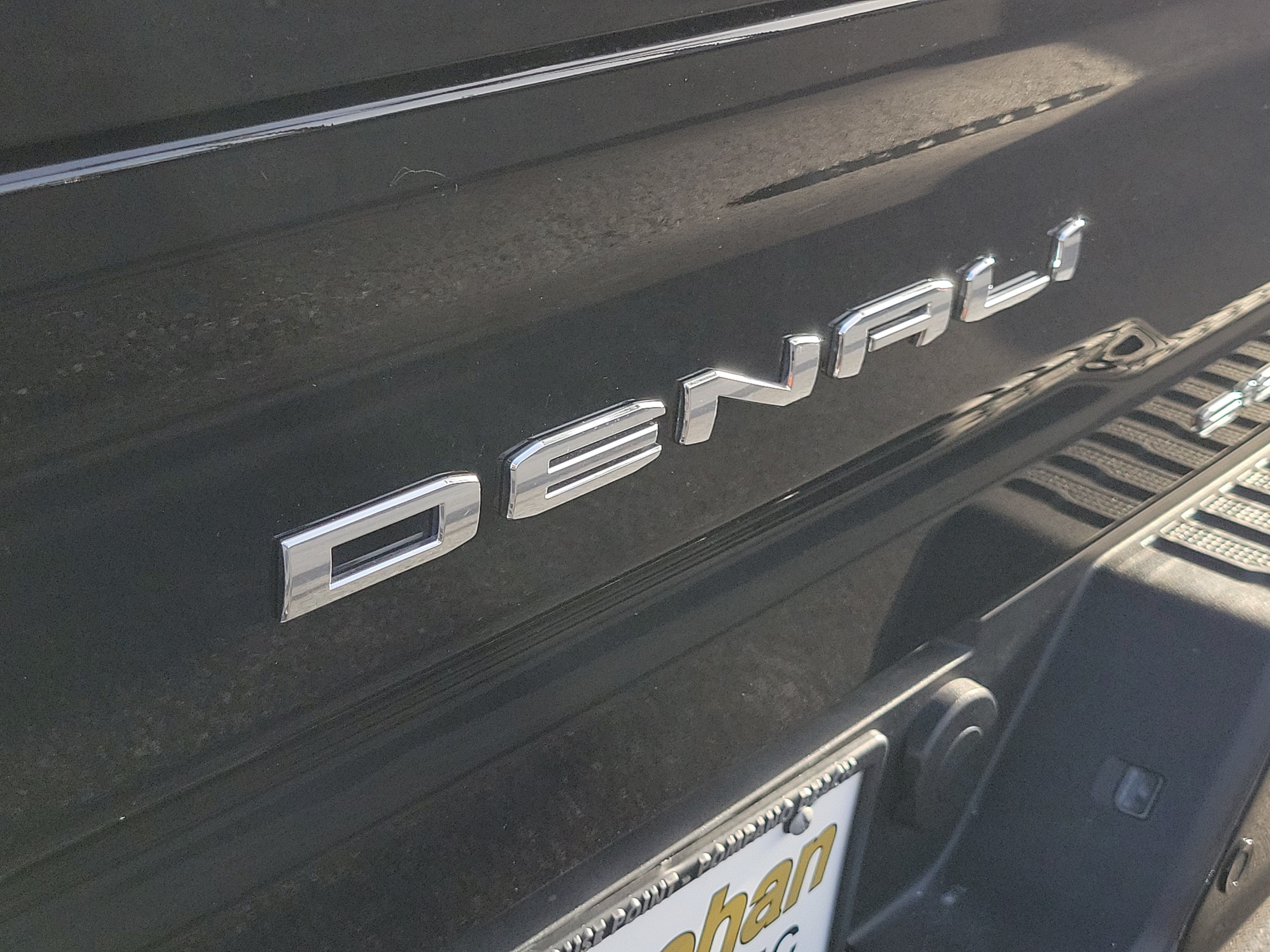 2025 GMC Sierra 3500 HD Denali Ultimate DRW