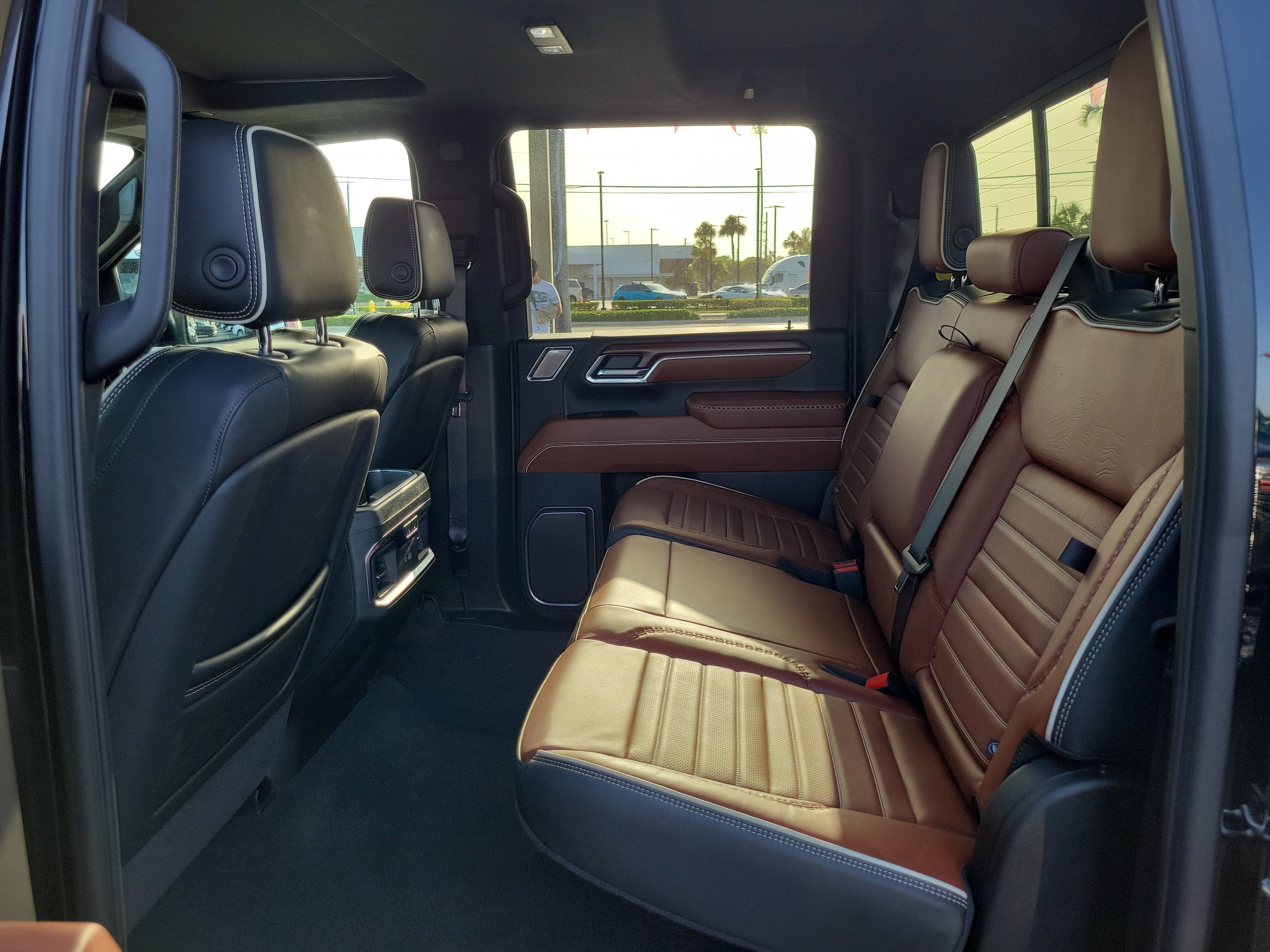 2025 GMC Sierra 3500 HD Denali Ultimate DRW