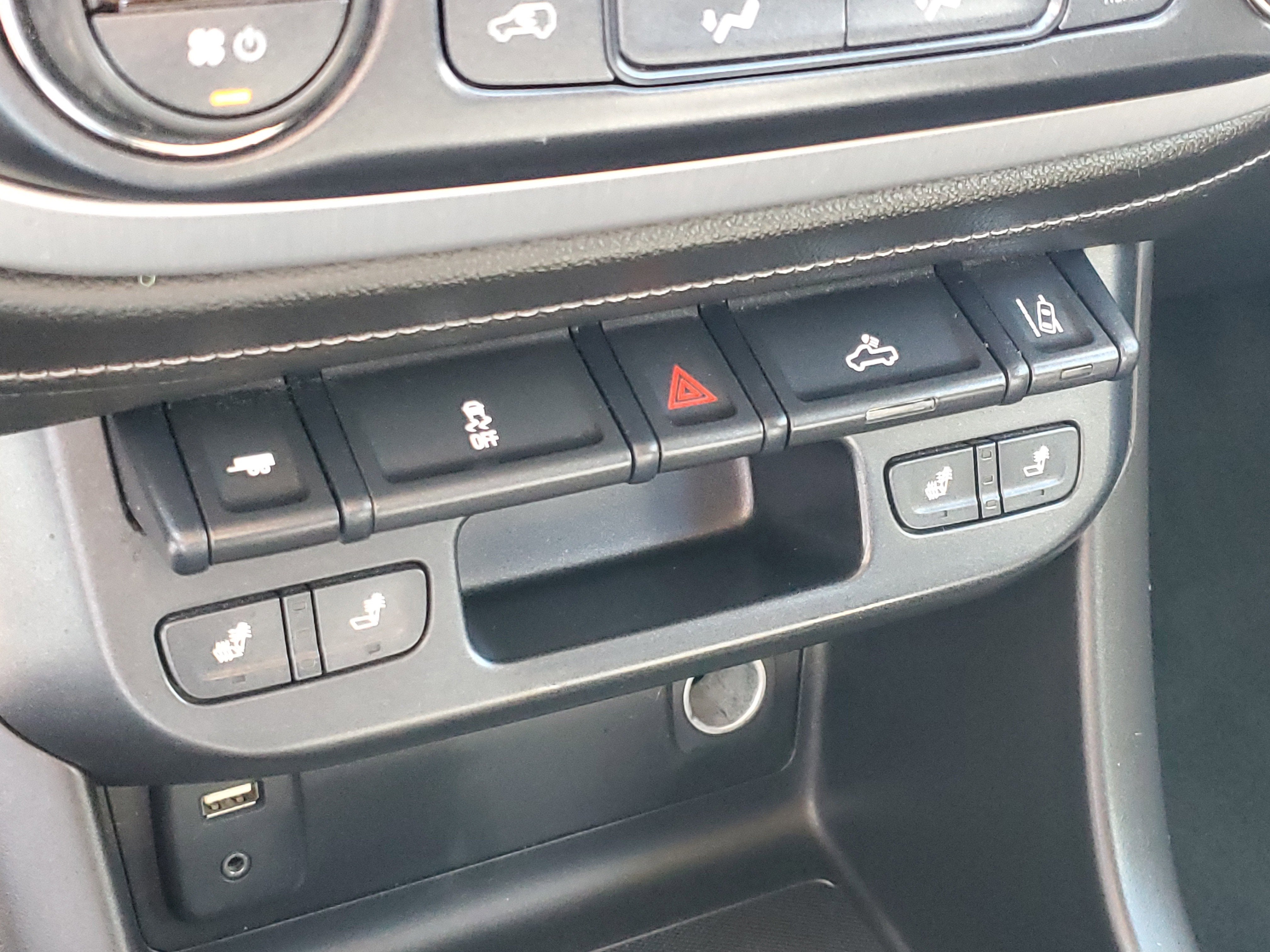 2016 GMC Canyon 2WD SLT