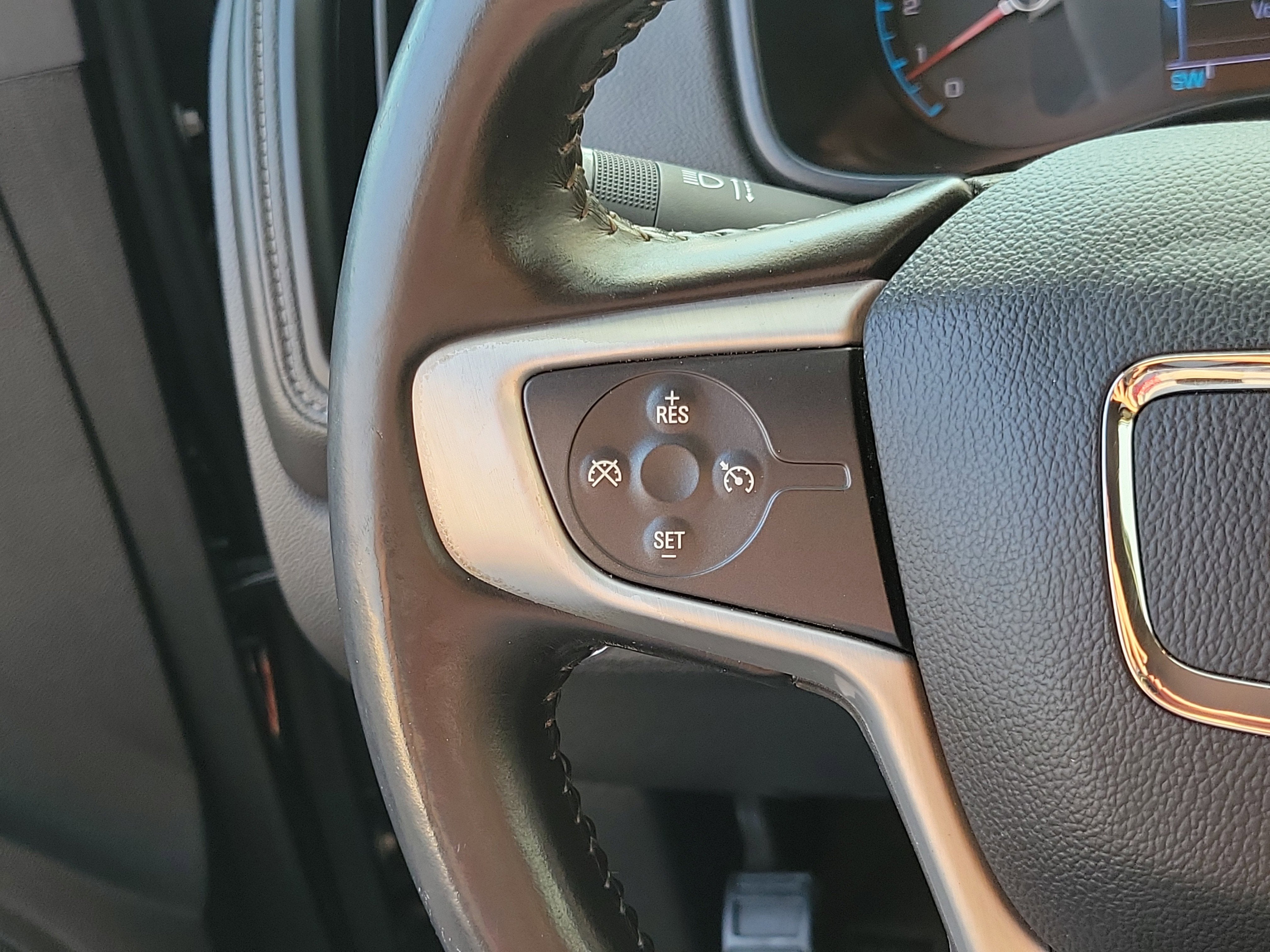 2018 GMC Canyon 4WD SLT