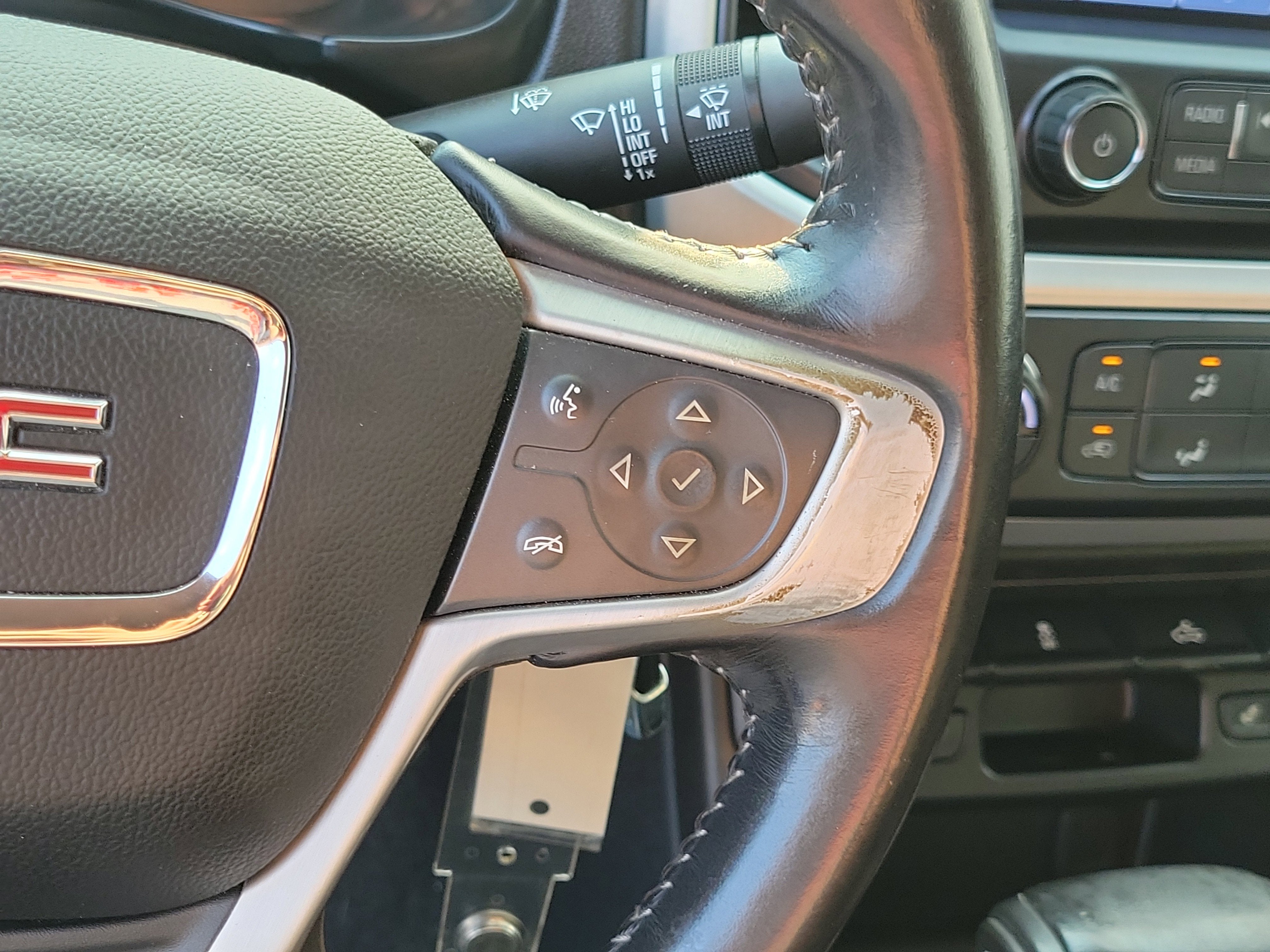 2018 GMC Canyon 4WD SLT