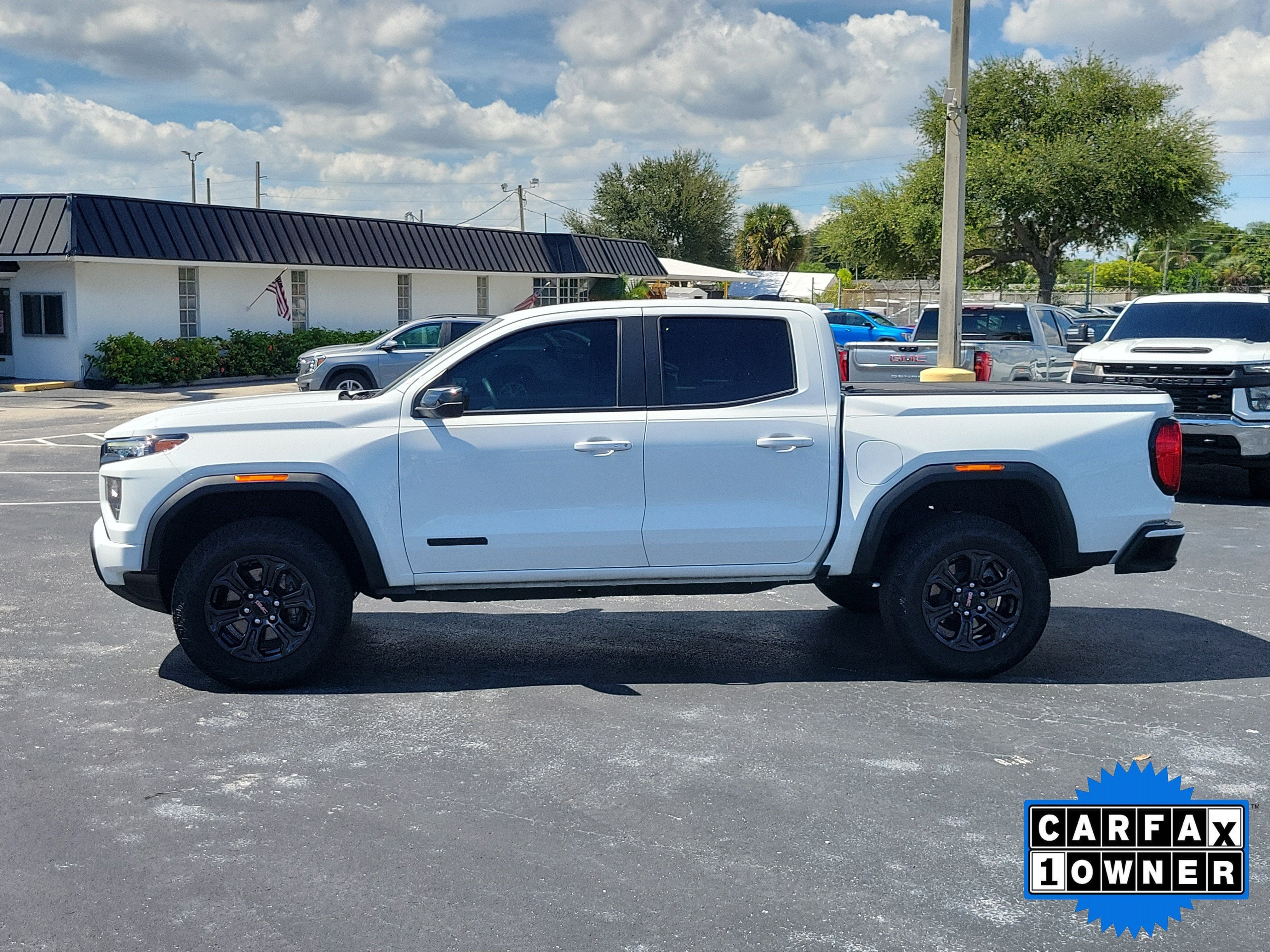 2025 GMC Canyon Elevation