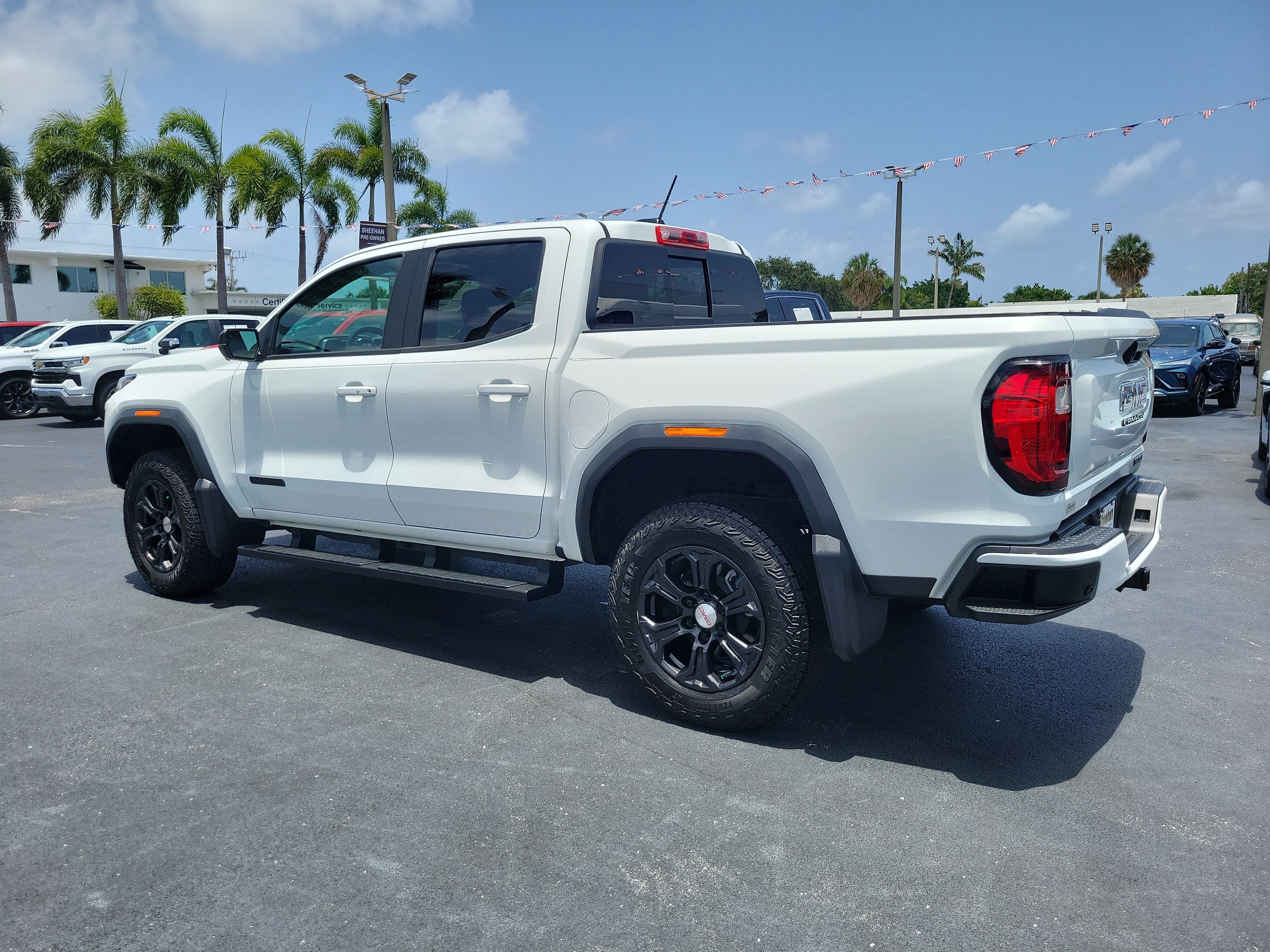 2024 GMC Canyon Elevation