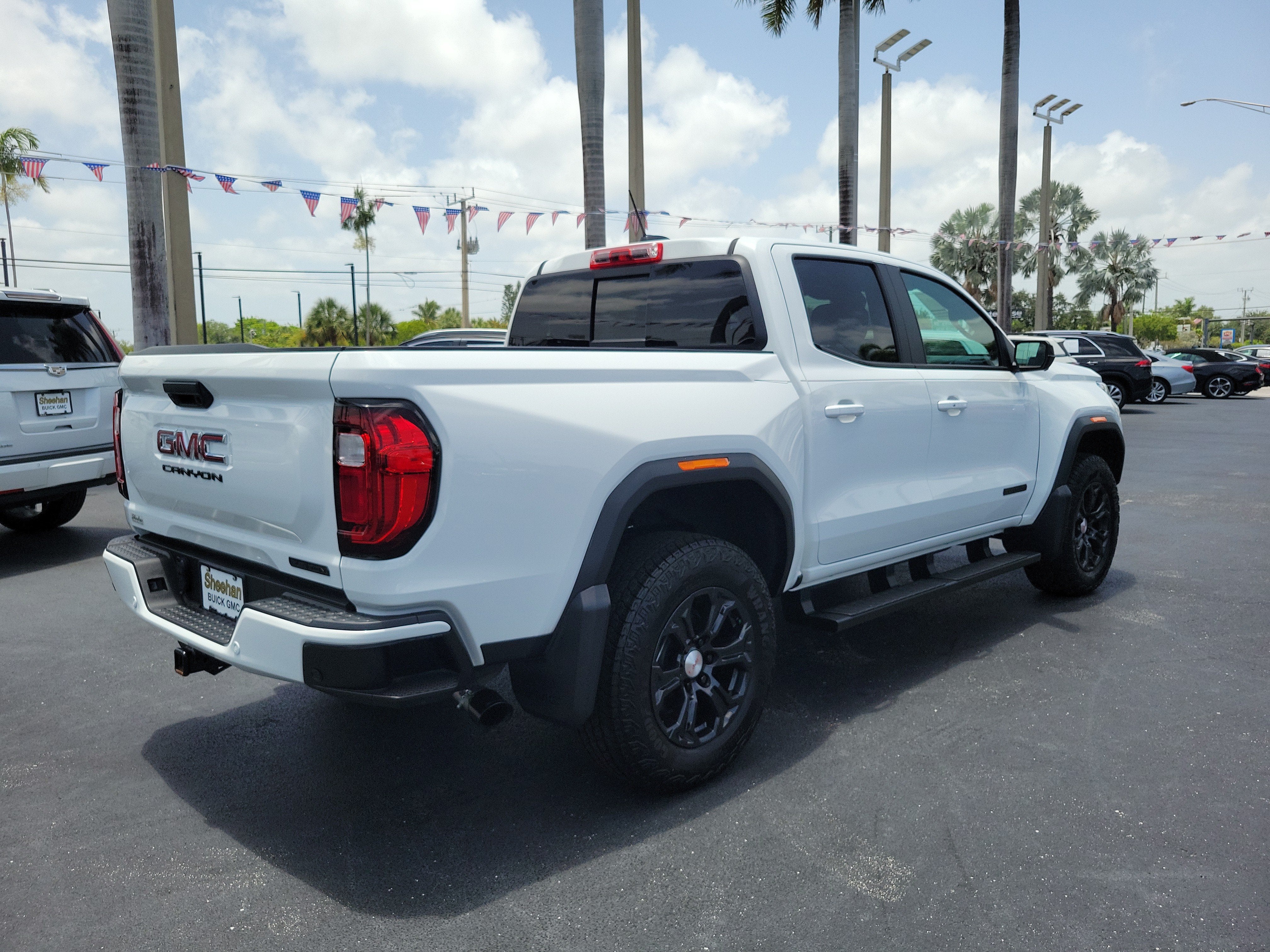2024 GMC Canyon Elevation