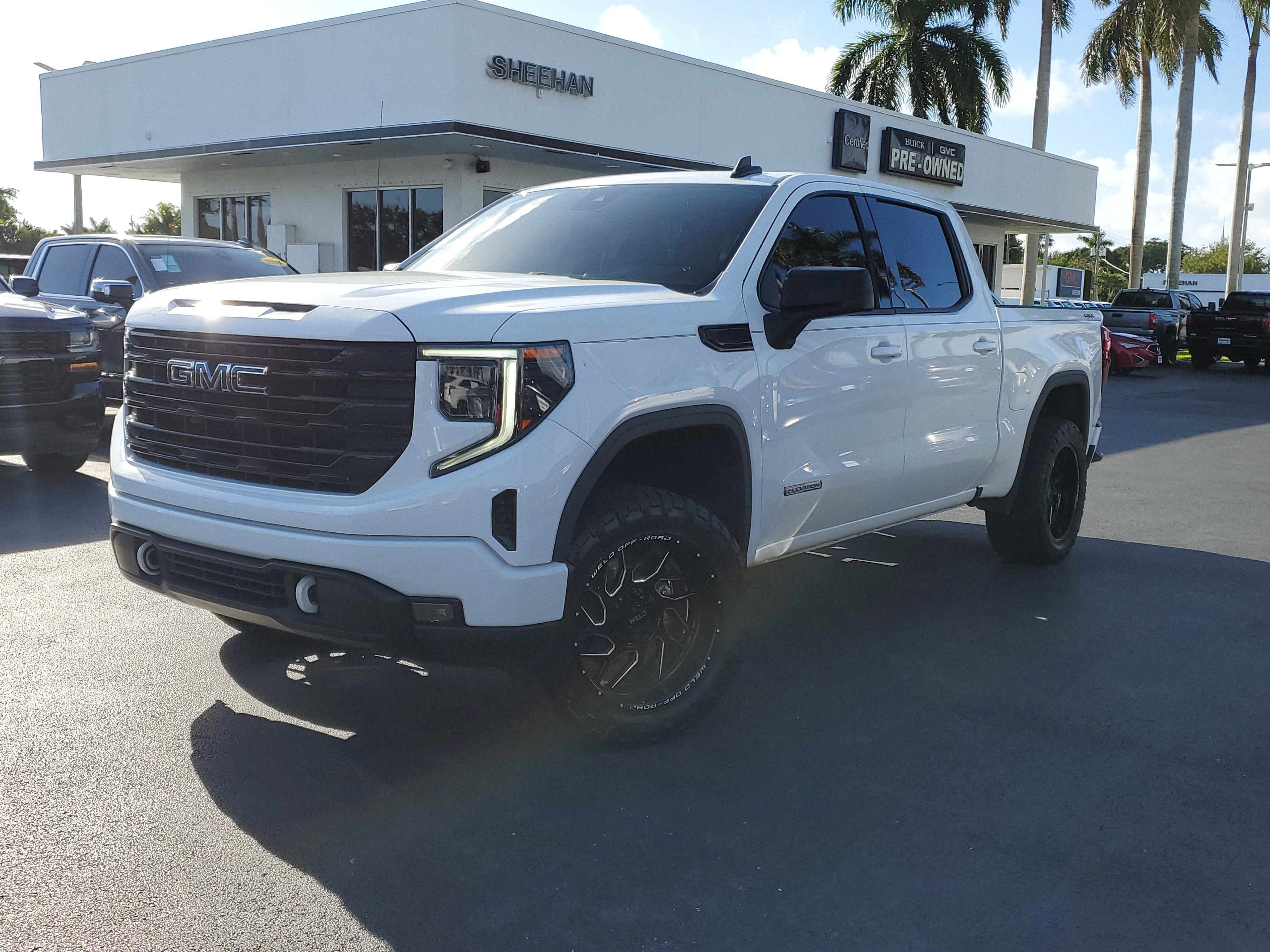 2023 GMC Sierra 1500 Elevation