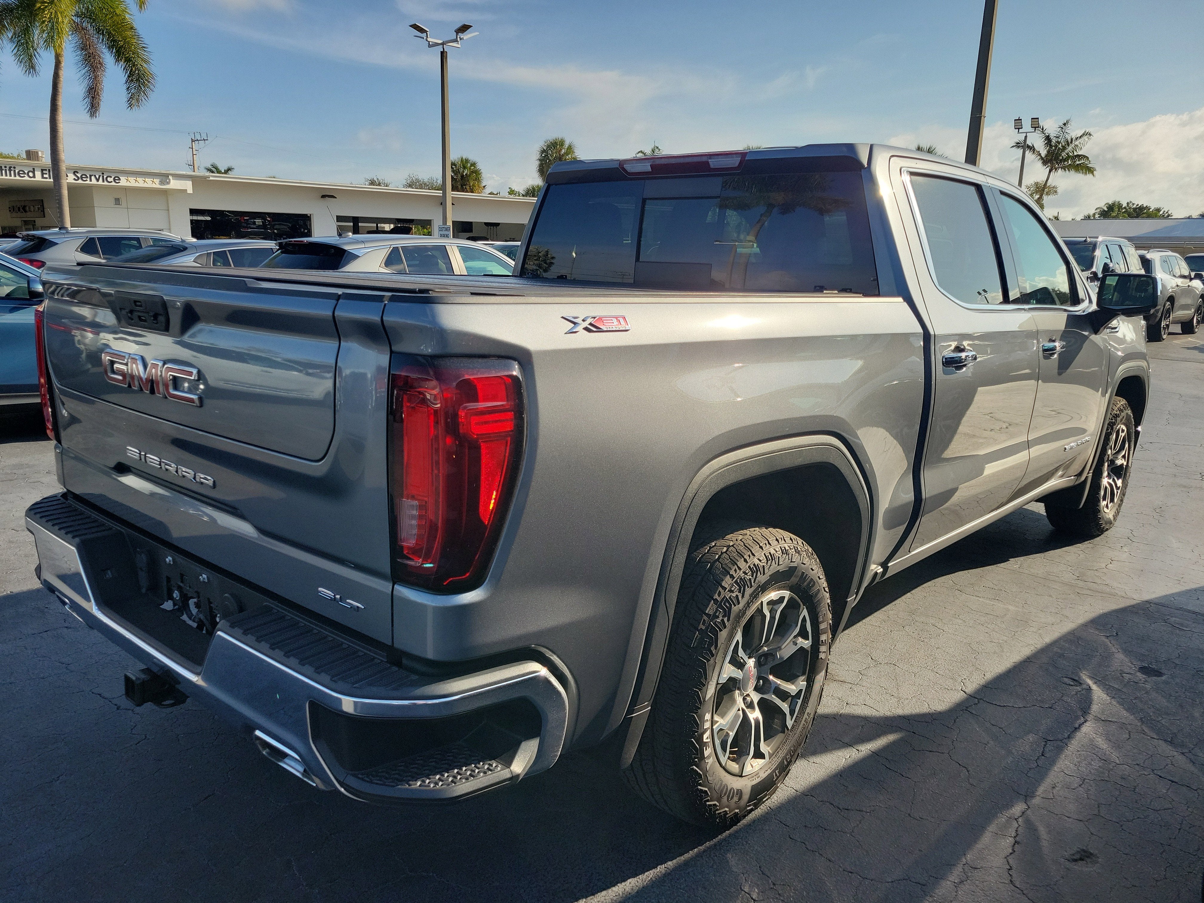 2022 GMC Sierra 1500 Limited SLT