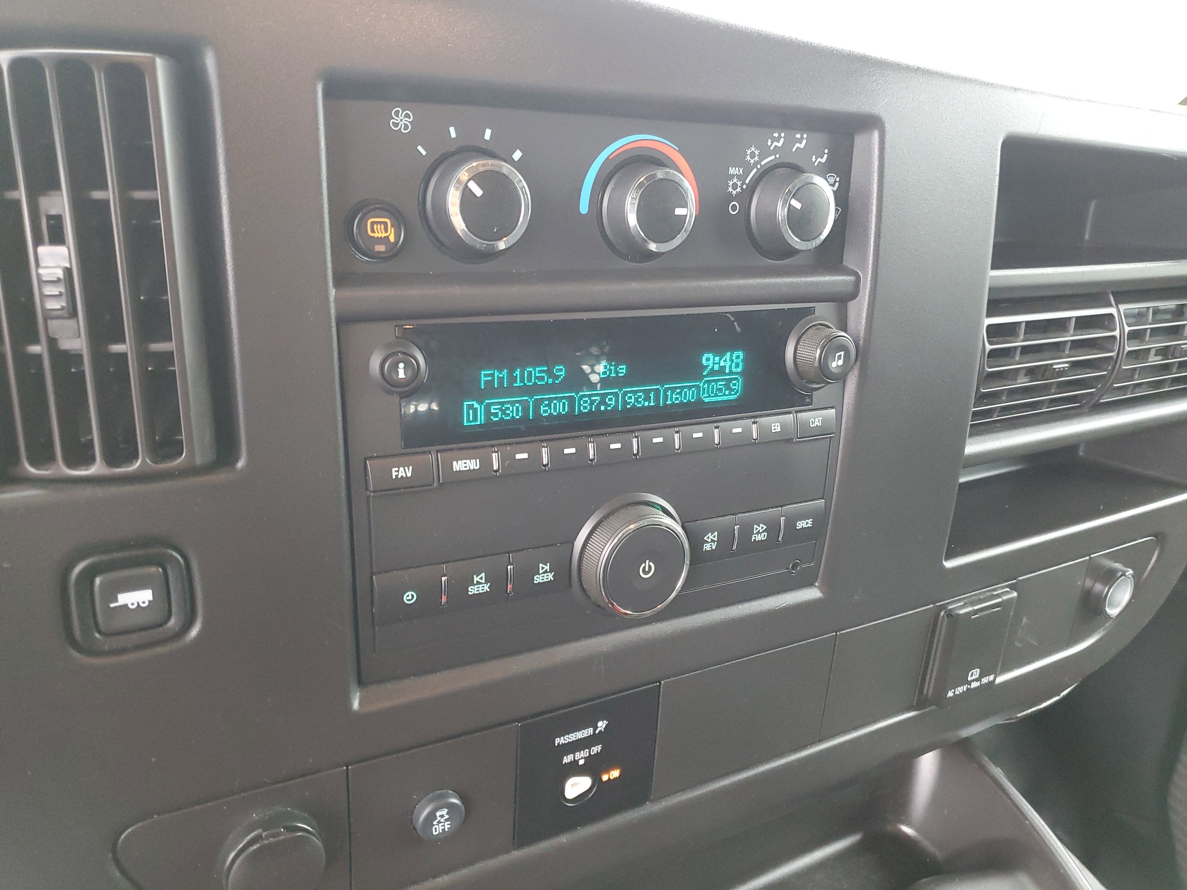 2024 GMC Savana Cargo 2500 Work Van