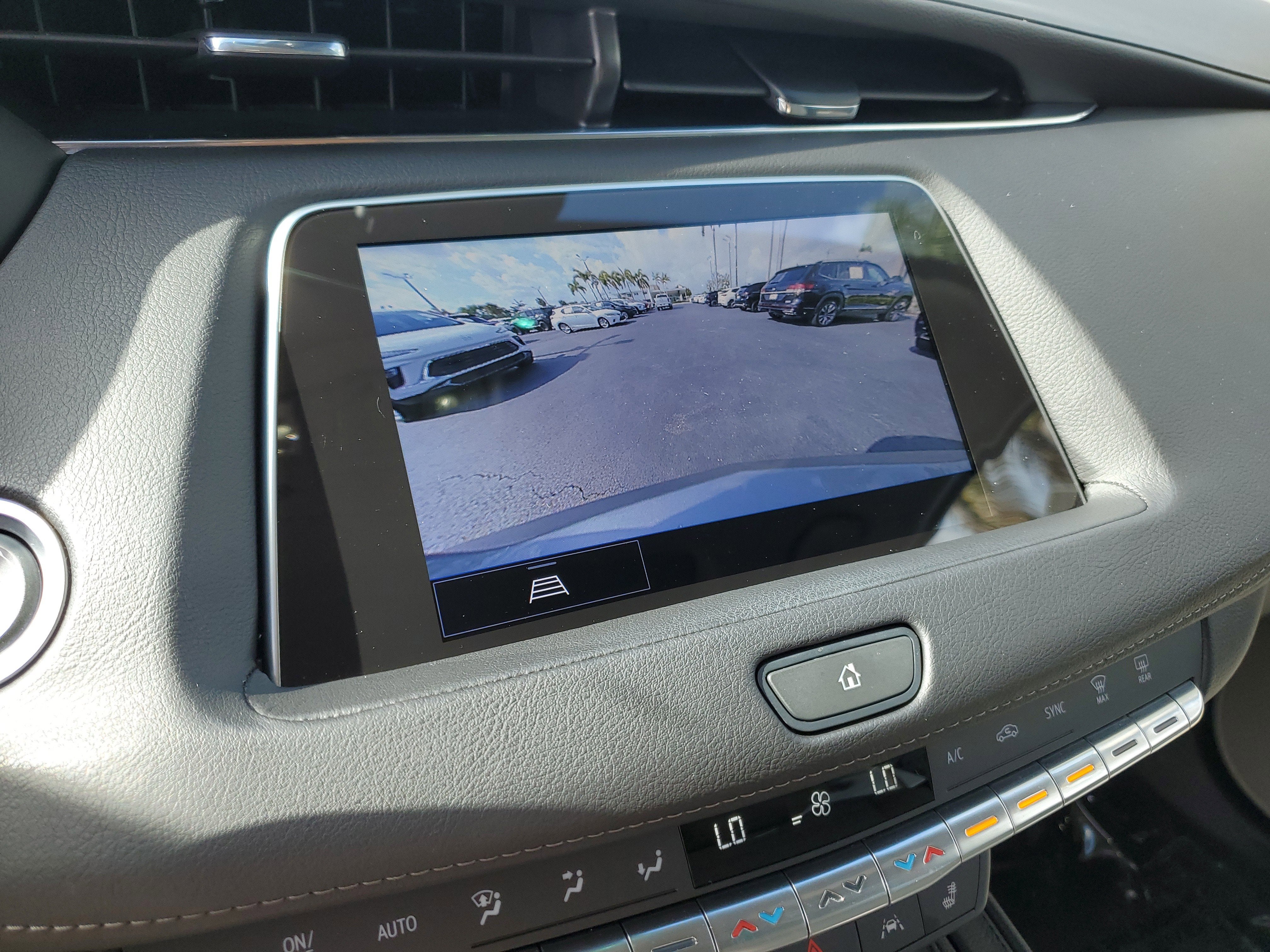 2023 Cadillac XT4 Luxury
