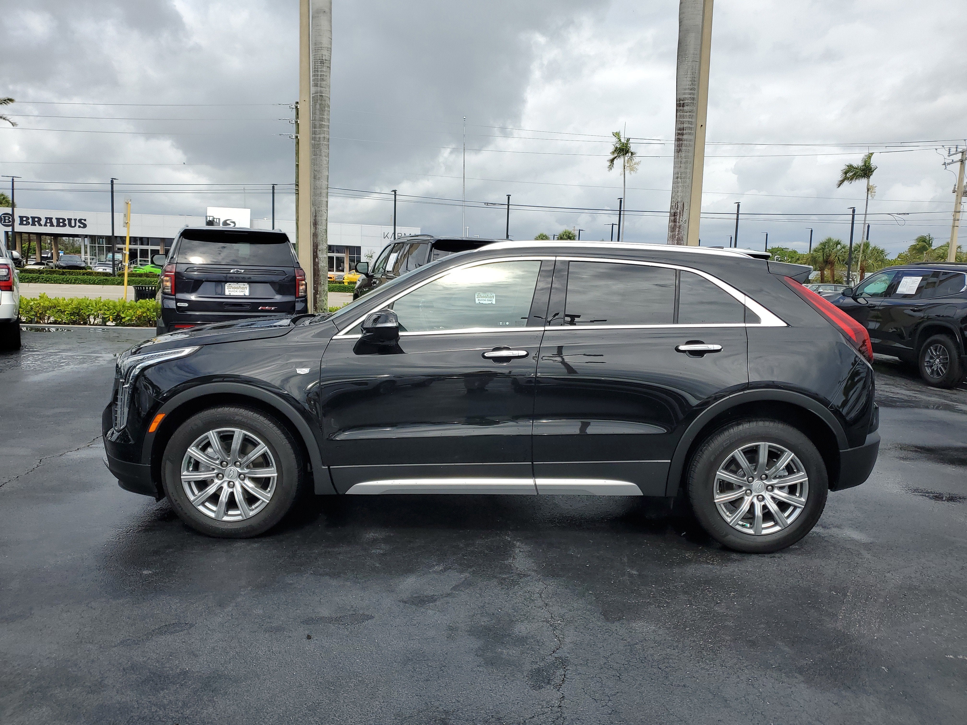 2023 Cadillac XT4 Premium Luxury