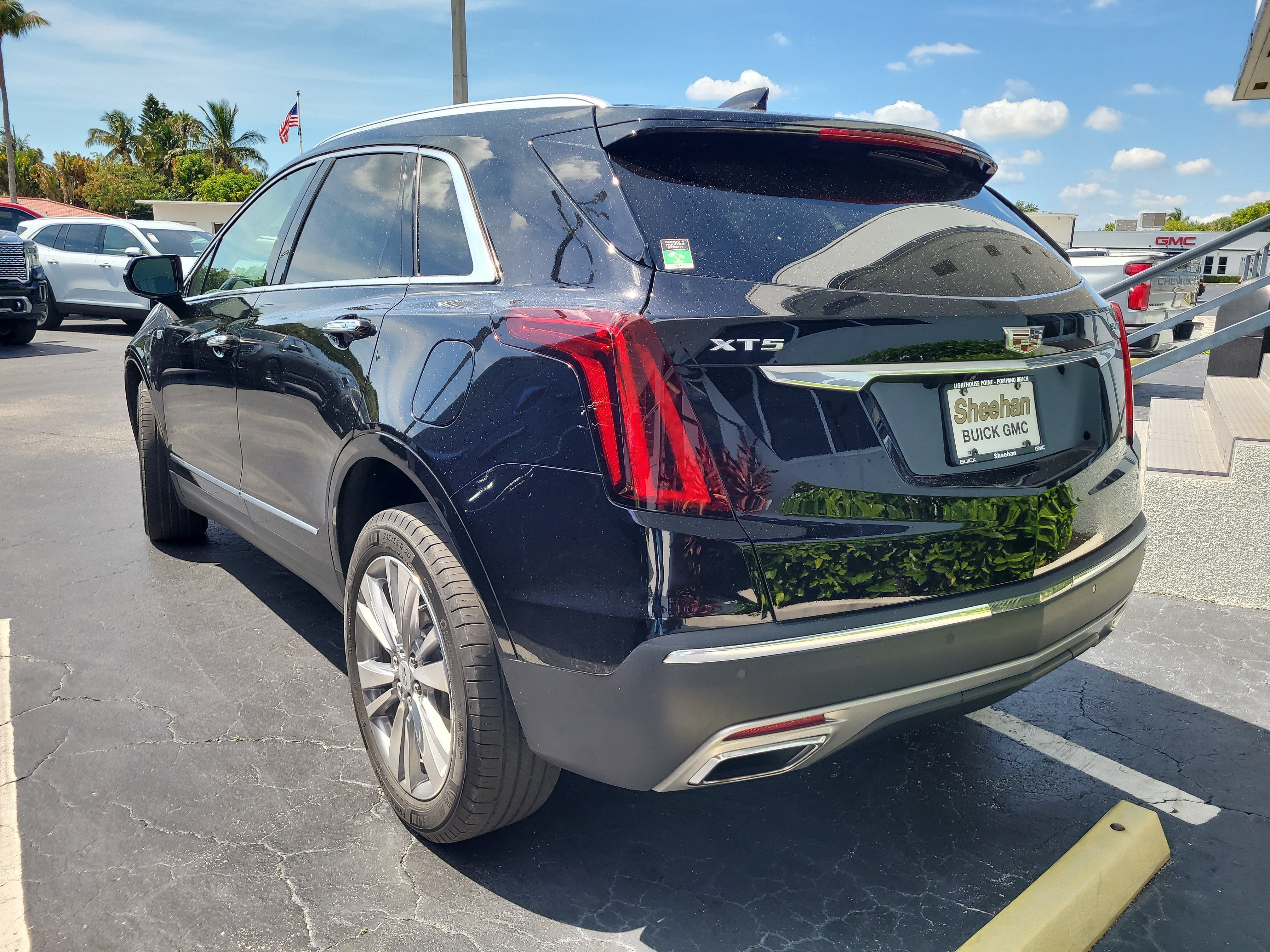 2023 Cadillac XT5 Premium Luxury