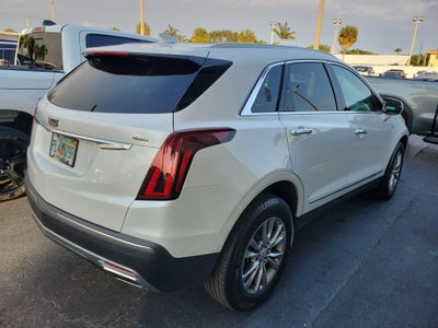 2022 Cadillac XT5 Premium Luxury