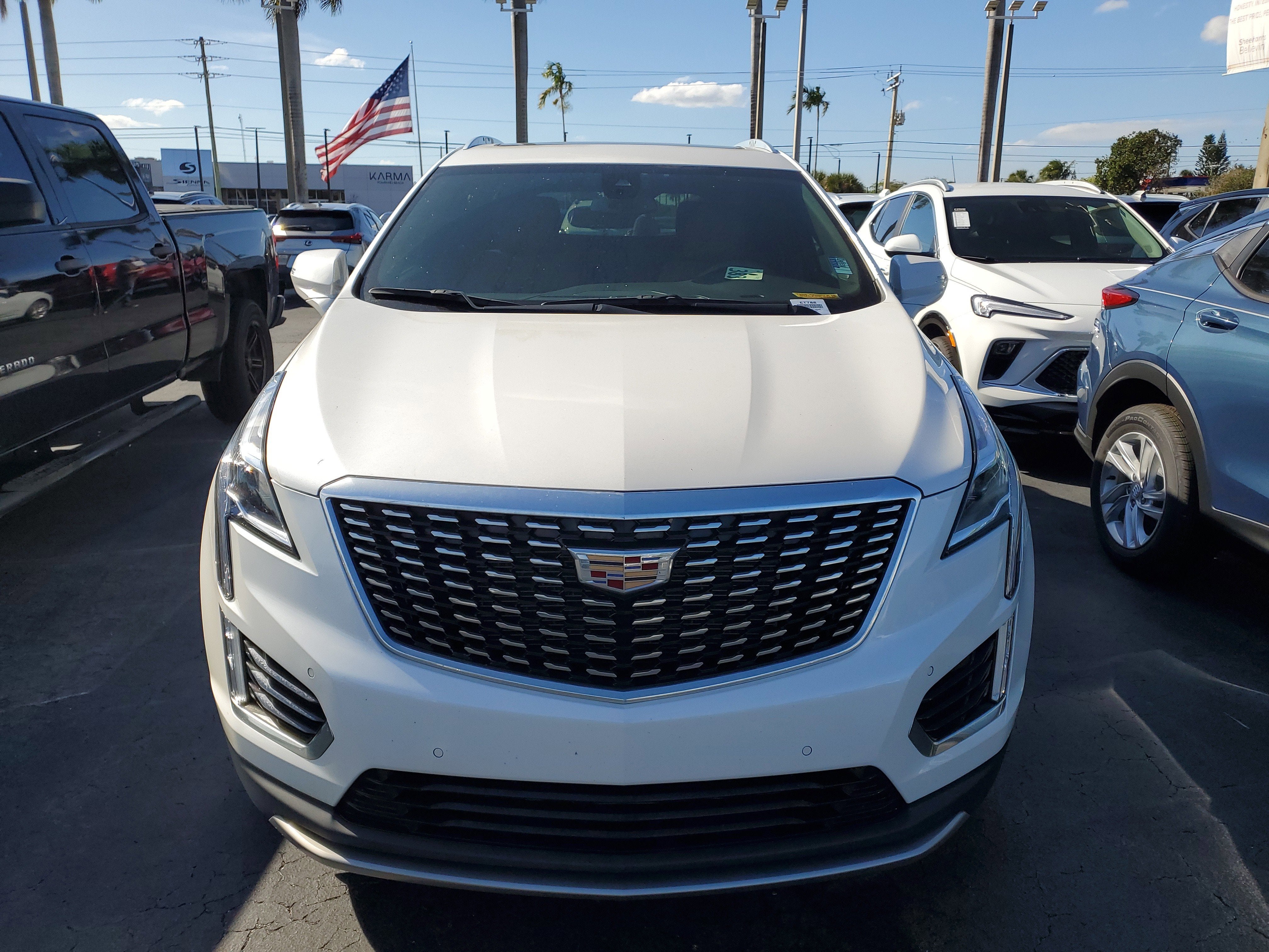 2022 Cadillac XT5 Premium Luxury