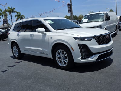 2025 Cadillac XT6 Luxury