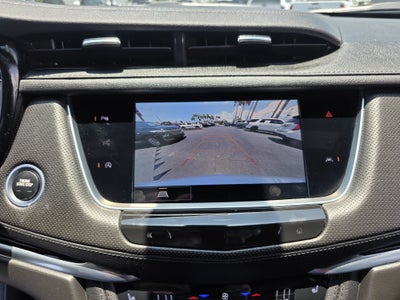 2025 Cadillac XT6 Luxury