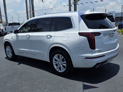 2025 Cadillac XT6 Luxury