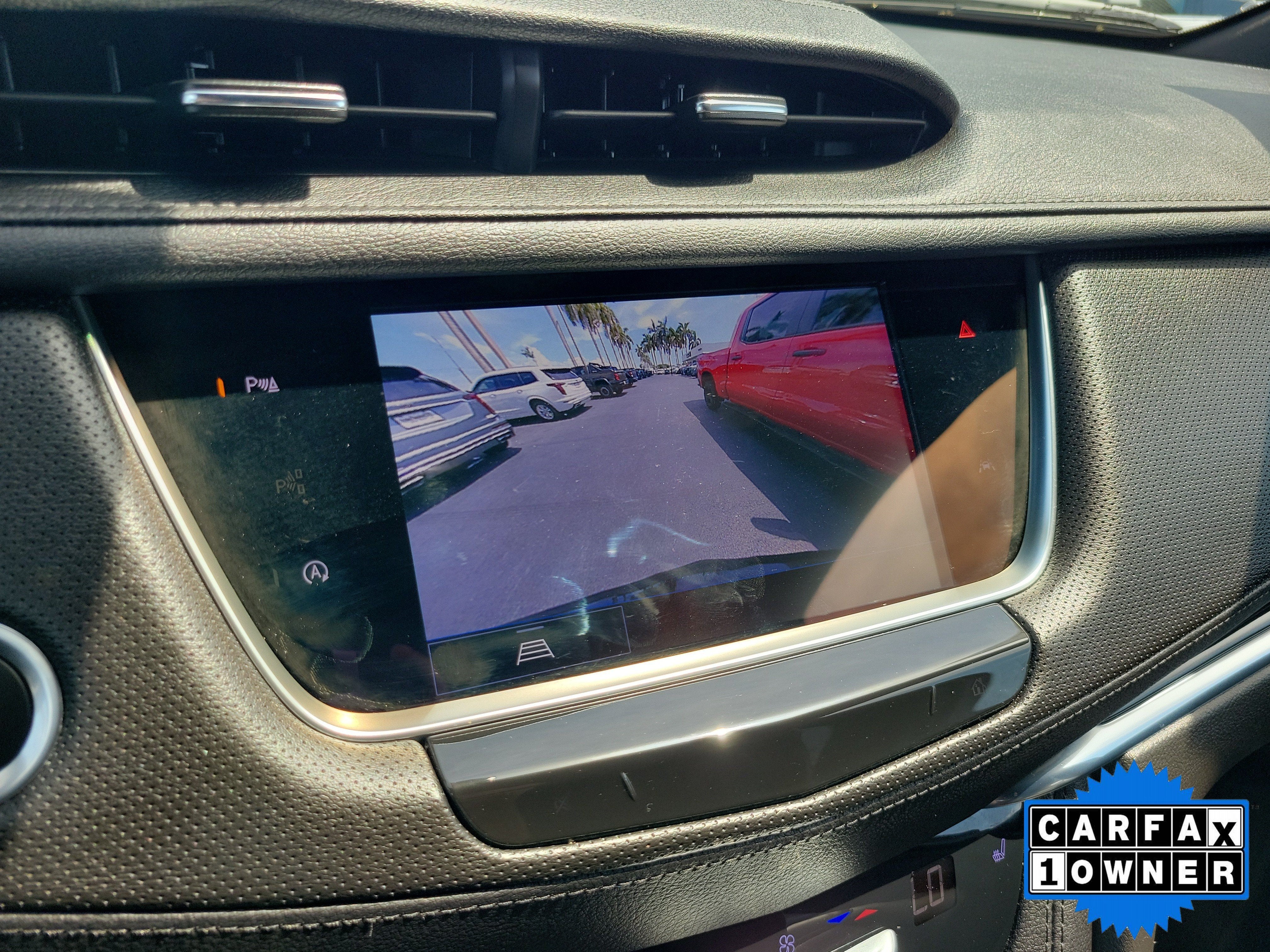 2023 Cadillac XT6 Luxury